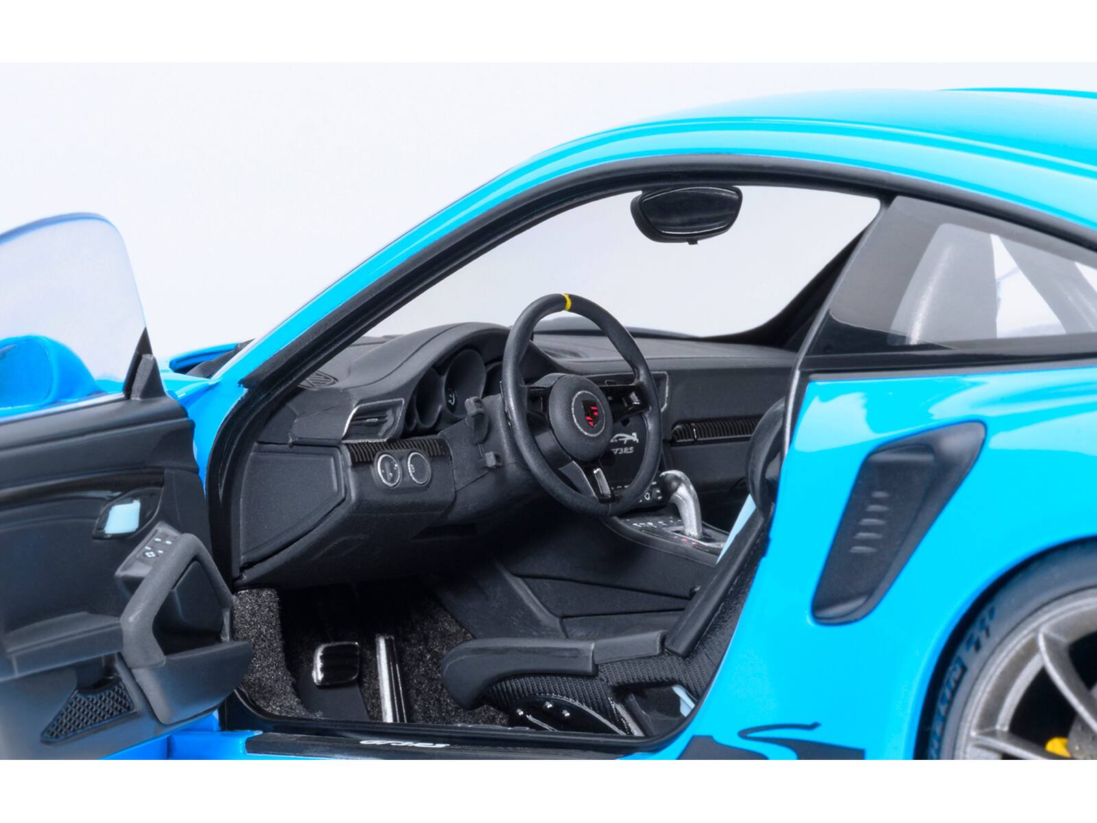 Alt View 3. Autoart - Porsche 911 (991.2) GT3 RS Riviera Blue 1/18 Model Car by Autoart.