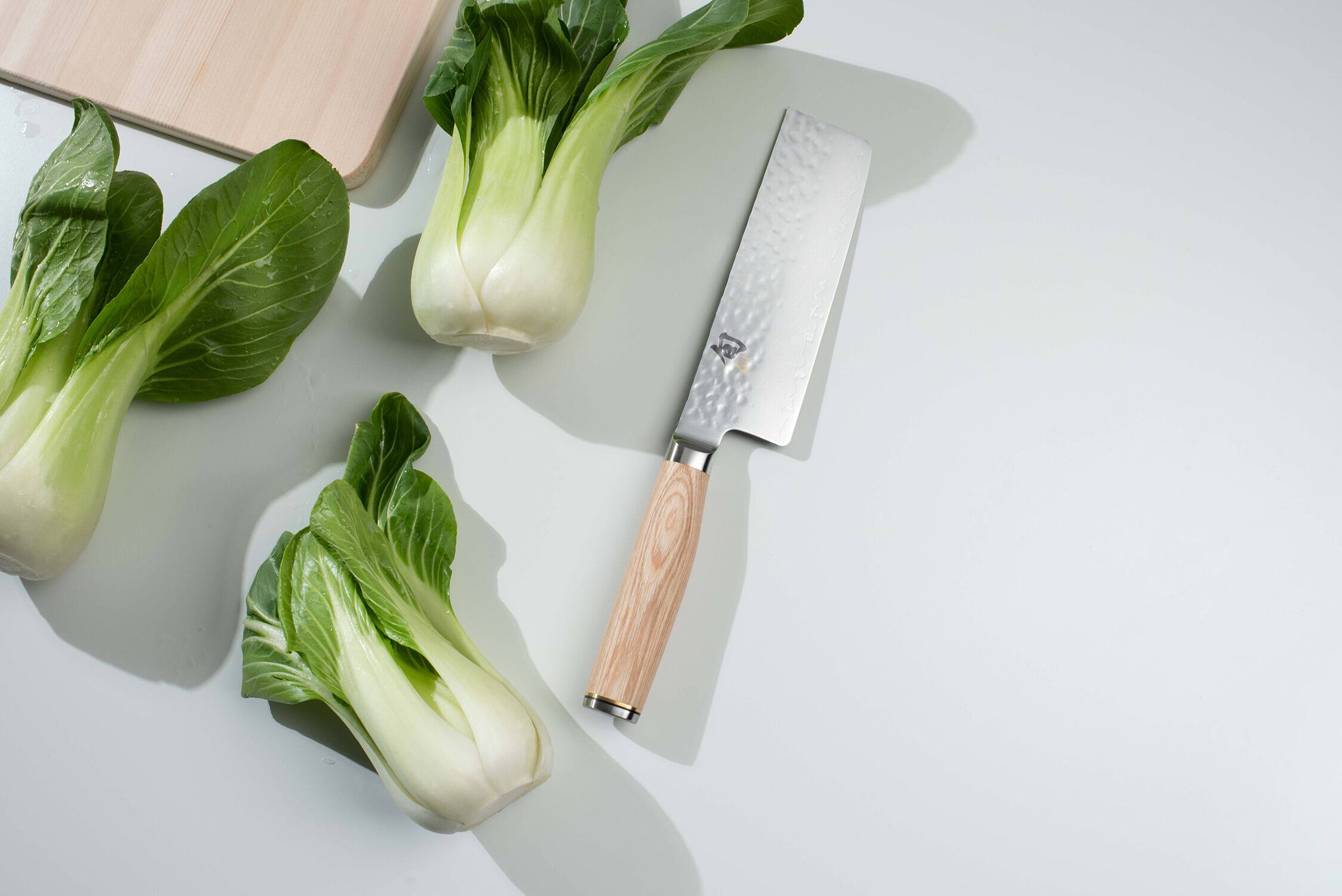 Alt View 2. Shun - Premier Blonde 5.5 Inch Nakiri Knife - Silver.