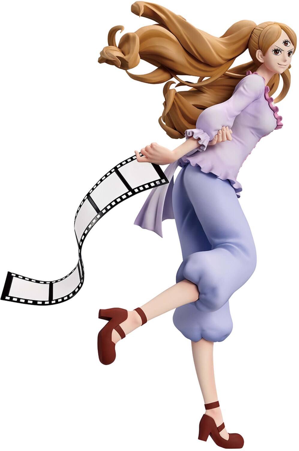 Alt View 3. Bandai - Ichibansho - One Piece - Masterlise Expiece - Charlotte Pudding (Devils Night) Figure   - COLLECTIBLES - Multicolor.