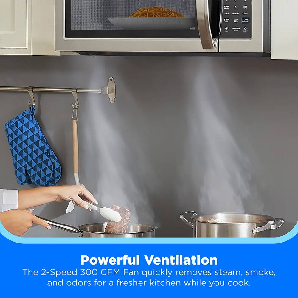 Powerful Ventilation

The 2-Speed 300 CFM Fan quickly removes steam, smoke, and odors for a fresher kitchen while you cook.