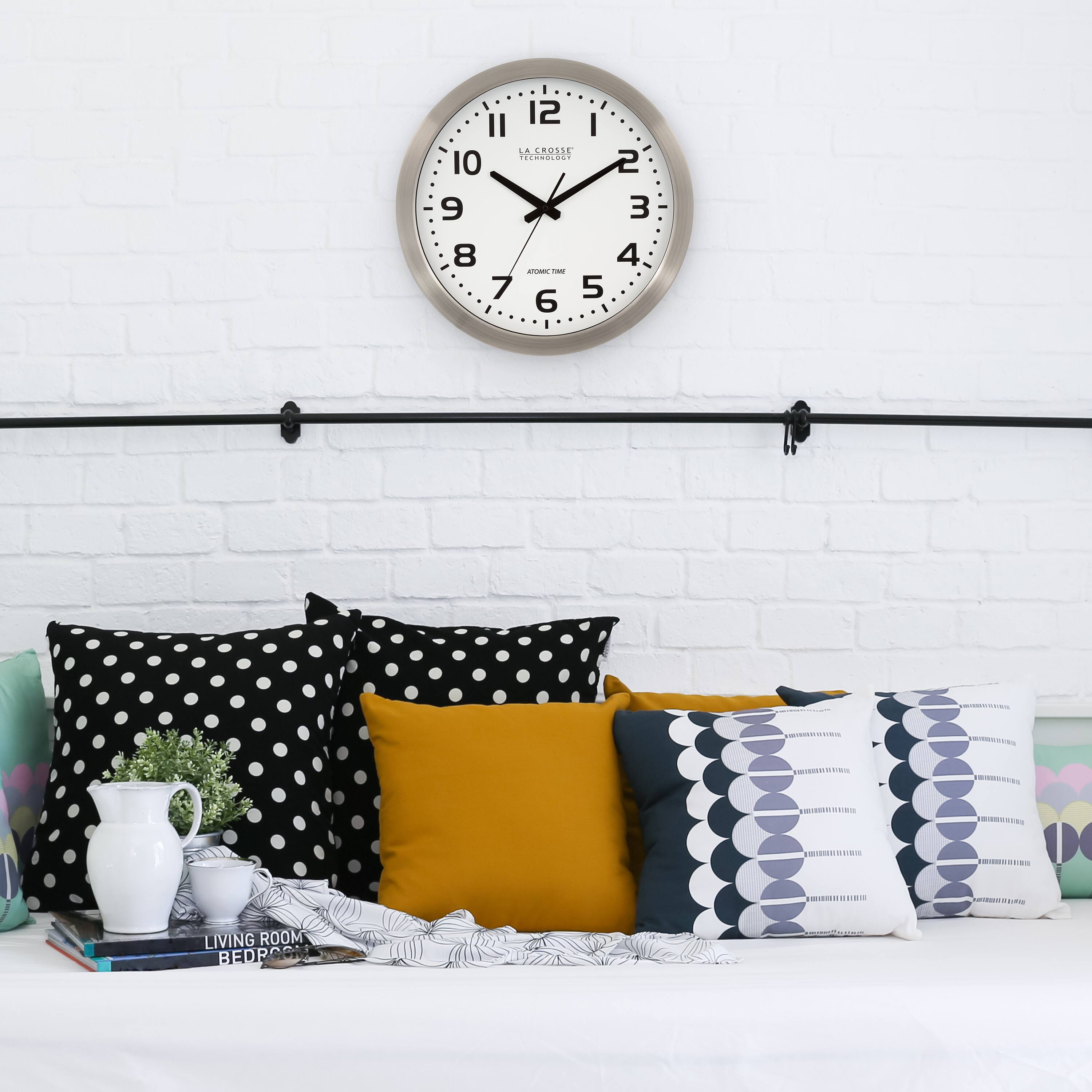 12 I II LA CHOSE TECHNOLOGIE 10 e 8 - I 7 5 6 2 3 4 | /1 D w.......ddd LIVING ROOM BEDROOM

LA CRÉATIVE
TECHNOLOGIE
ATOMOLOGIE

LIVING ROOM BEDROOM