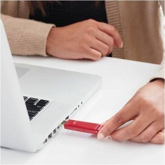 Alt View 3. Verbatim - Verbatim 16GB Store 'n' Go USB Flash Drive - Red - 16 GB - USB 2.0 - Red - Lifetime Warranty - 1 Each - Red.