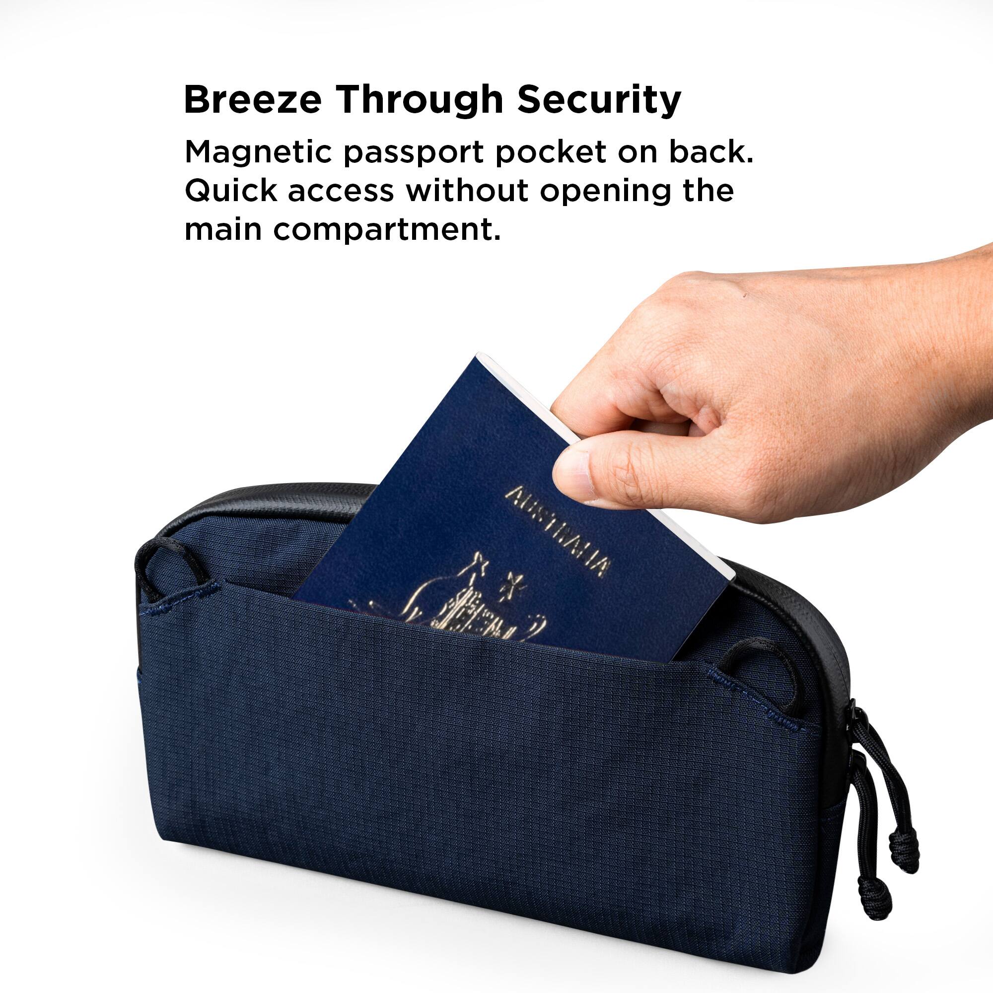 Breeze Through Security  
Magnetic passport pocket on back.  
Quick access without opening the main compartment.