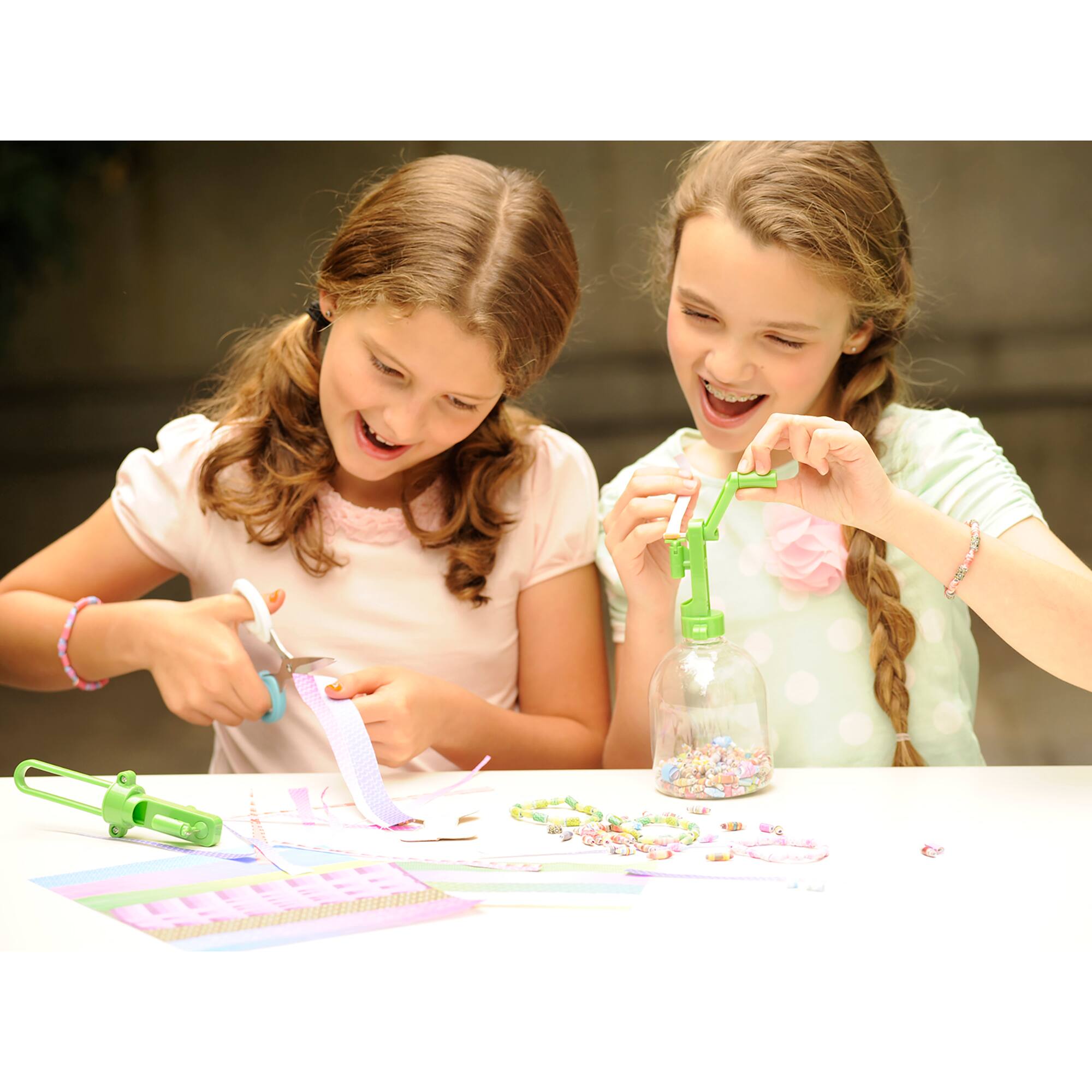 Alt View 2. 4M - 4M: Green Creativity Recycled Paper Beads - DIY Kit, Bead Maker, Jewelry & Décor.