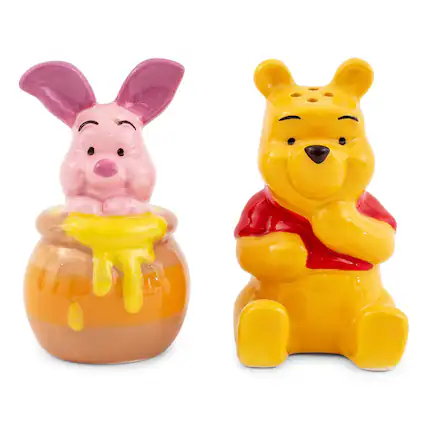 Front. Disney - Disney Winnie The Pooh And Piglet Salt and Pepper Shakers | Set of 2 - Orange.