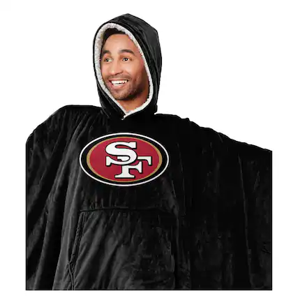 Front. Pegasus - San Francisco 49ers 60" x 80" Logo Patch Team Color Bloncho with Sherpa - Multicolor.