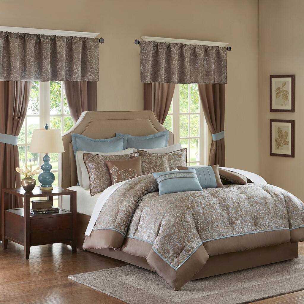 Alt View 4. Gracie Mills - Gracie Mills Pruitt 24-Piece Jacquard Paisley Room-in-a-Bag Set - Blue.