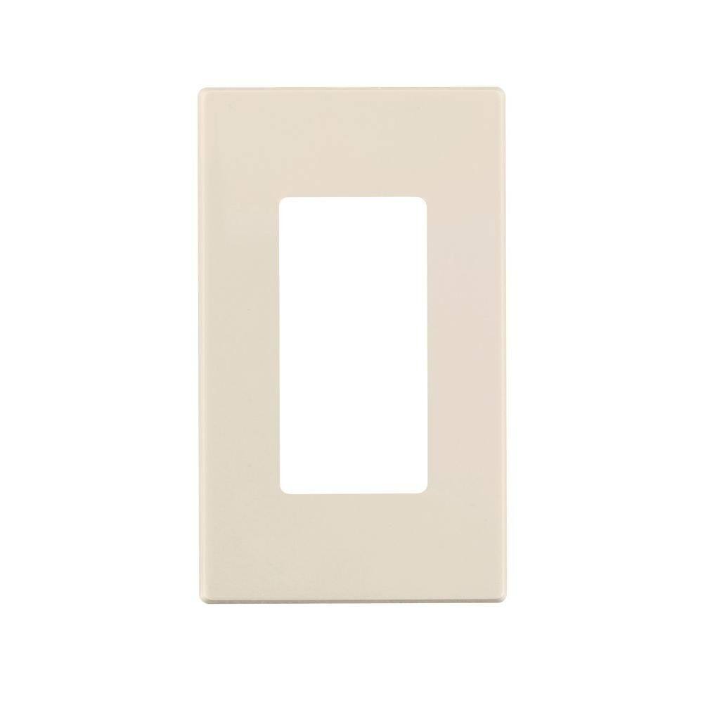 Front. Leviton - R78-80301-00T Decora Plus Screwless Snap-On Wallplate, Single-Gang Rocker, 6.6 x 3.6 in - White.