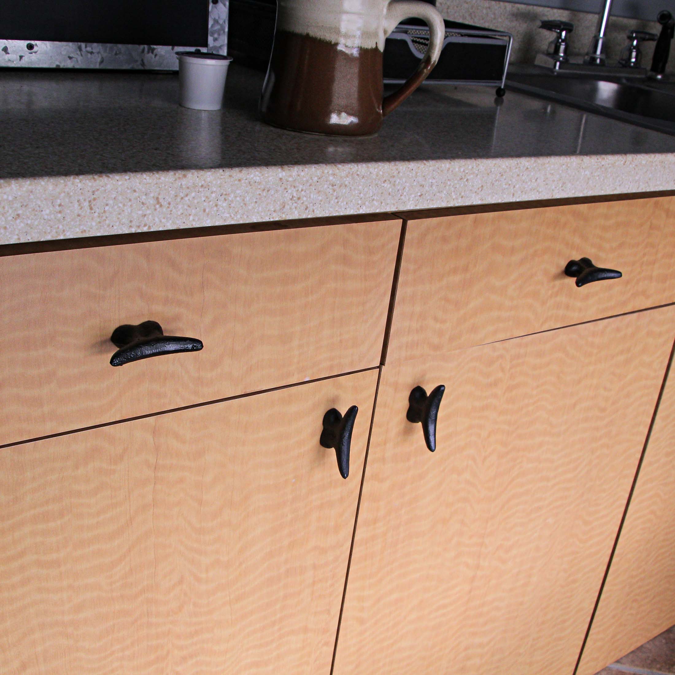 Alt View 3. Zeckos - 2.5 In Cast Iron Black Nautical Cleat Drawer Pulls Cabinet Knobs Set of 6 - Black.