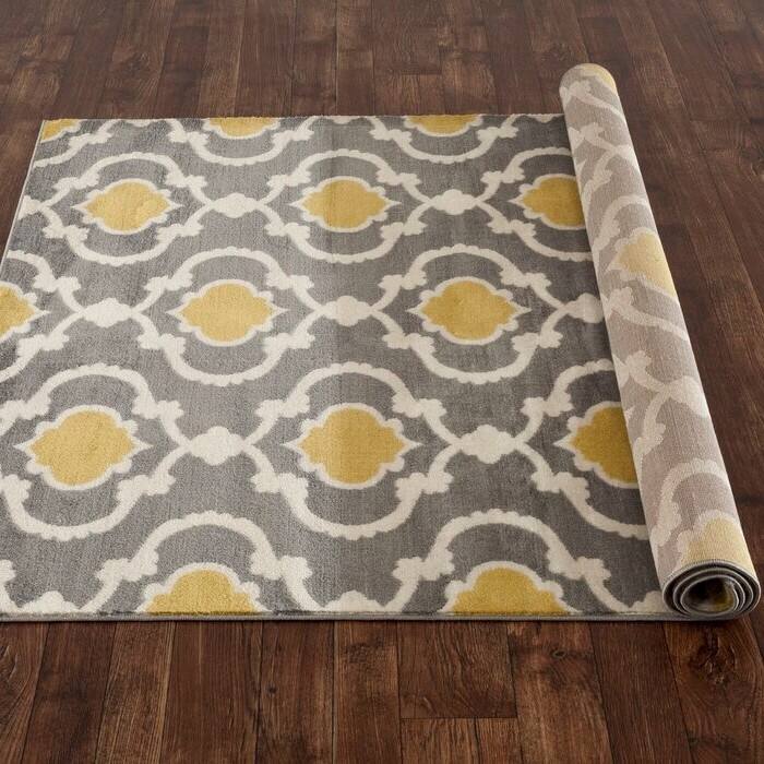 Angle. Hivvago - 5'3" x 7'3"' Grey Yellow Trellis Geometric Polpropylene Area Rug - Grey ,Yellow.
