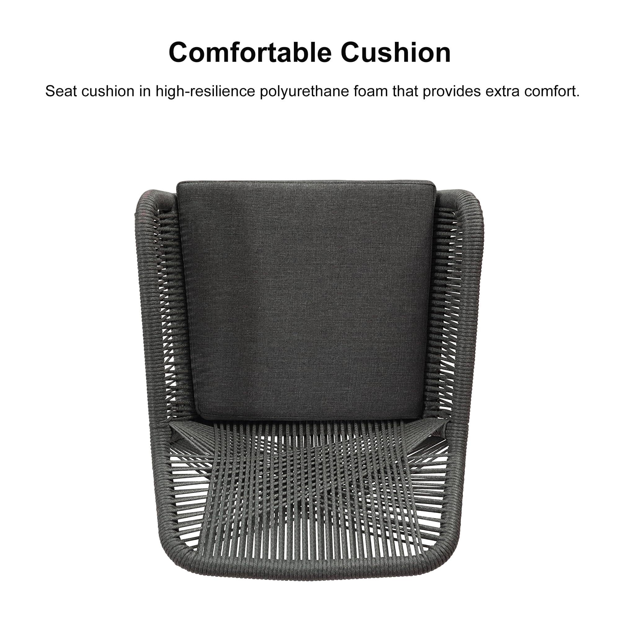 Comfortable Cushion

Seat cushion in high-resilience polyurethane foam that provides extra comfort.