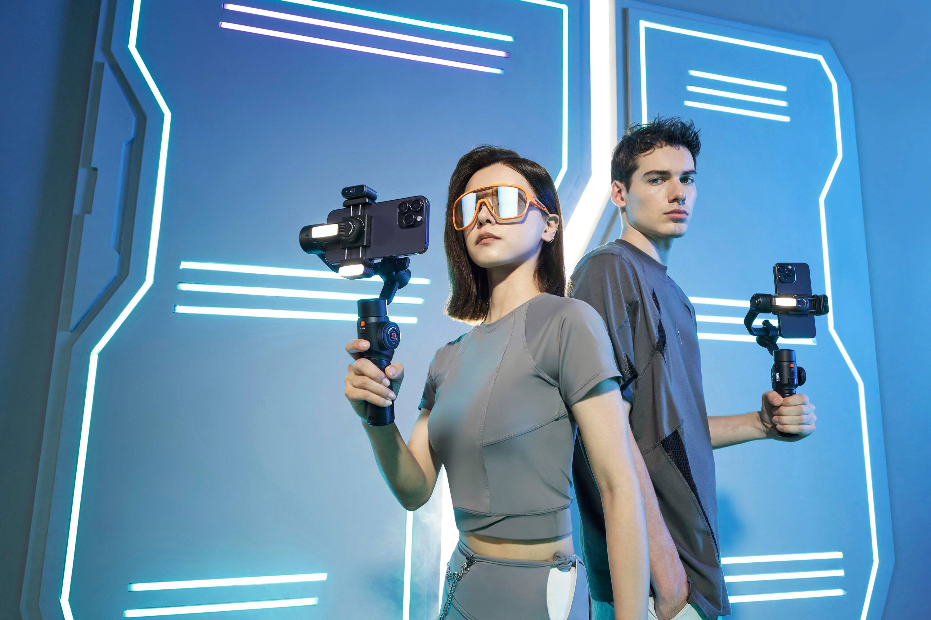 Alt View 17. Zhiyun - Smooth 5S AI Combo 3-Axis Gimbal Stabilizer for iPhone 15 Pro Max & Android Smartphone Built-in Fill Light - Black.