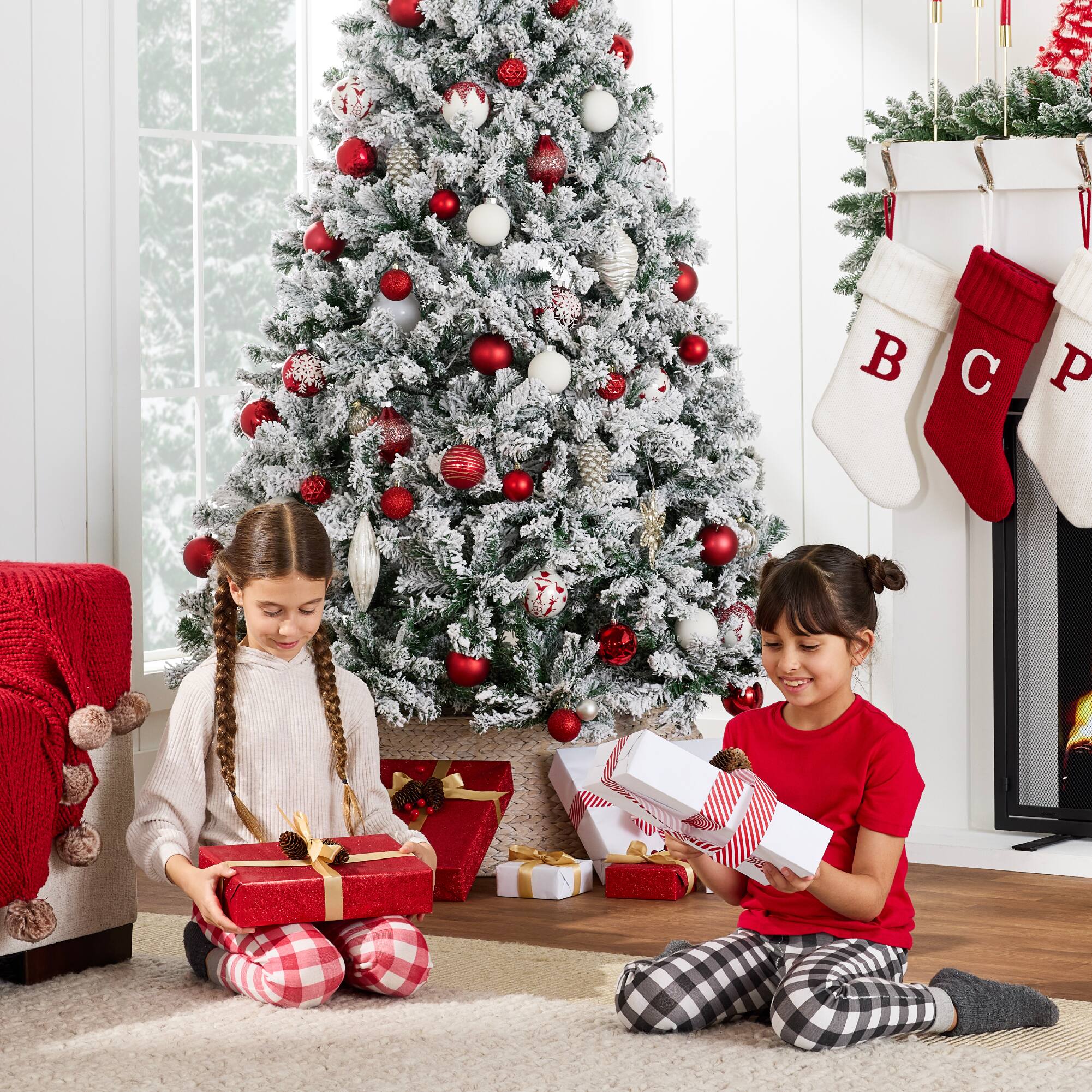 Alt View 3. Best Choice Products - Best Choice Products Artificial Flocked Christmas Tree, 6ft Premium Unlit Pine Holiday Decor w/Metal Stand  Green - Green.