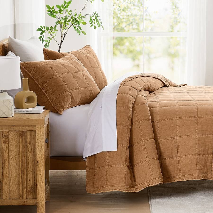 Left. Hivvago - Full/Queen Size 3-Piece Taupe Brown Sienna Faded Stone Washed Cotton Quilt Set - Taupe, Brown.