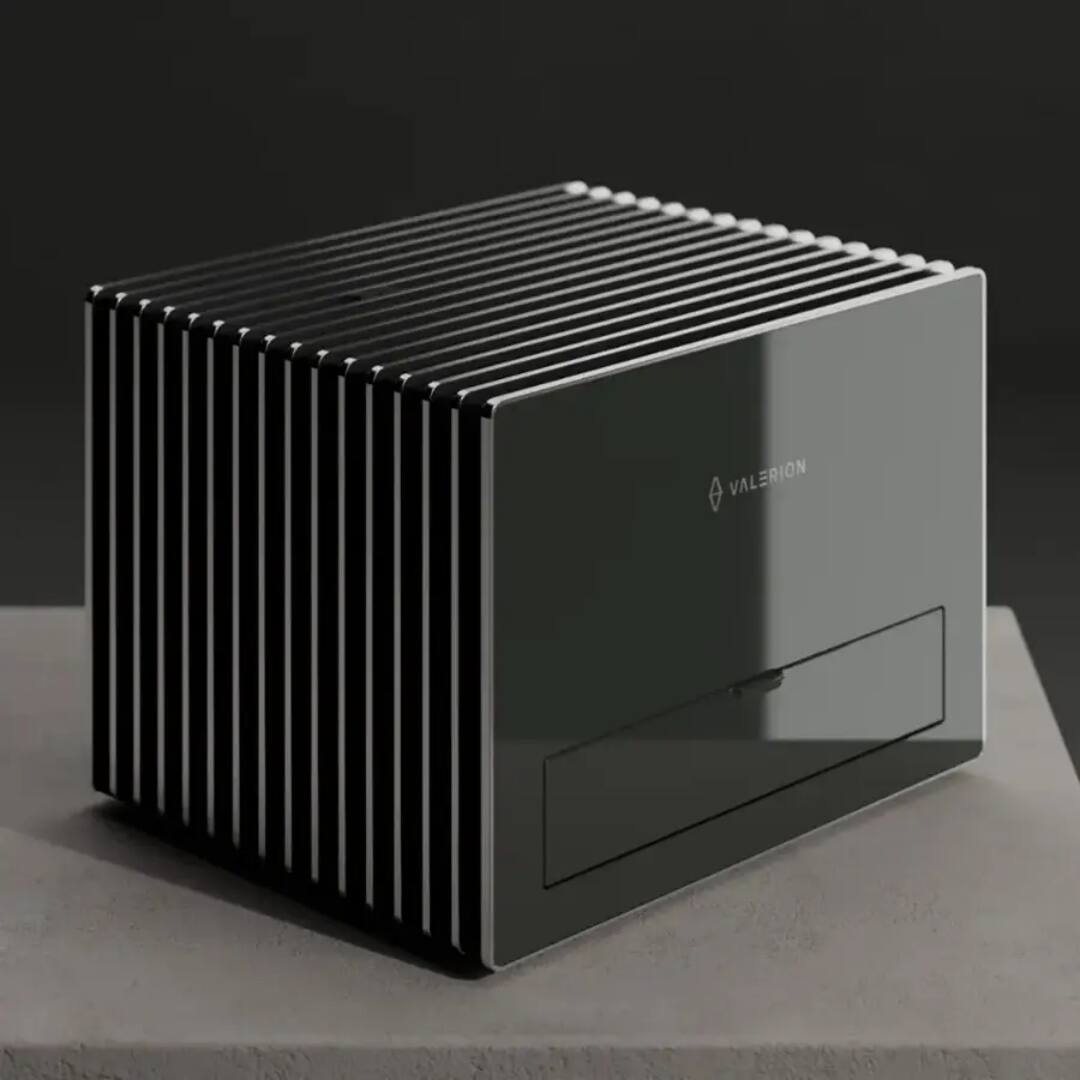 Left. Valerion - VisionMaster Pro2 Triple Laser Projector 4K ,3000 ISO Lumens， 15000:1 Contrast,0.9-1.5x Optical Zoom，HDR10+, IMAX - Black.