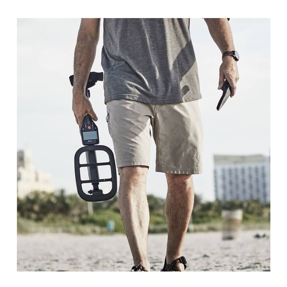 Left. Minelab - Minelab Ultra Lightweight and Compact Go-Find 66 Metal Detector with Skins.