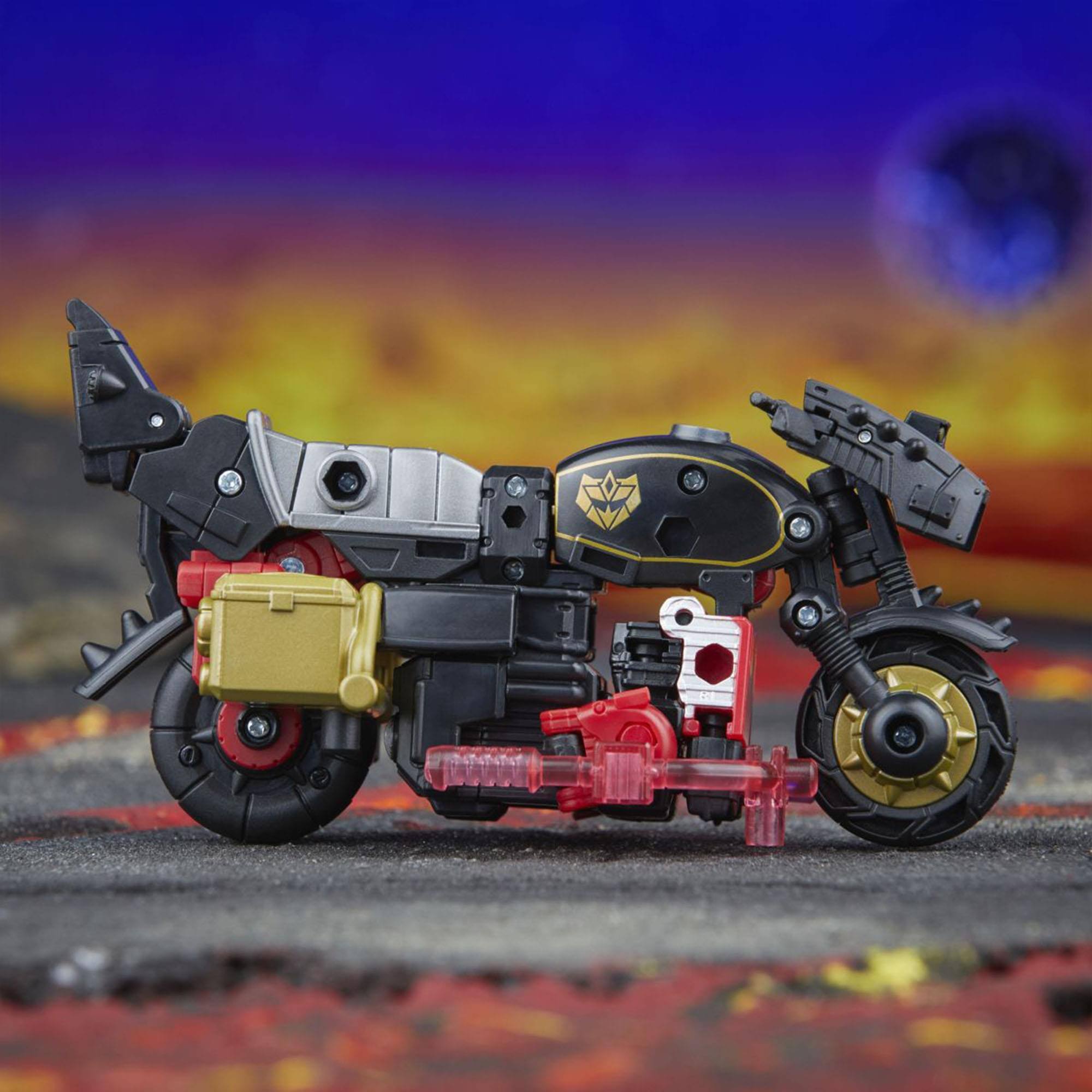 Alt View 3. Hasbro - Transformers Generations Legacy United Deluxe Class Star Raider | Road Pig - Multi-Colored.