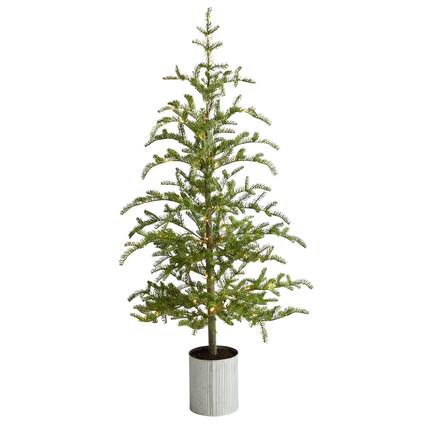 Front. BreeBe - 5.5’ Pre-Lit Pine Xmas Tree in Deco Planter w/150 Lights - Green.
