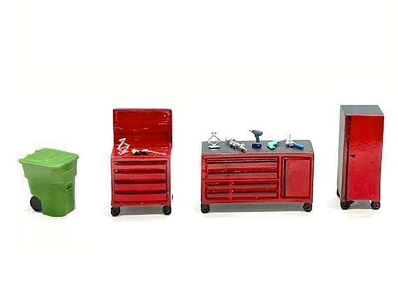 Angle. American Diorama - "Metal Tools" Set B of 5 Pieces Limited Edition 1/64 Scale Models by American Diorama - Multi.