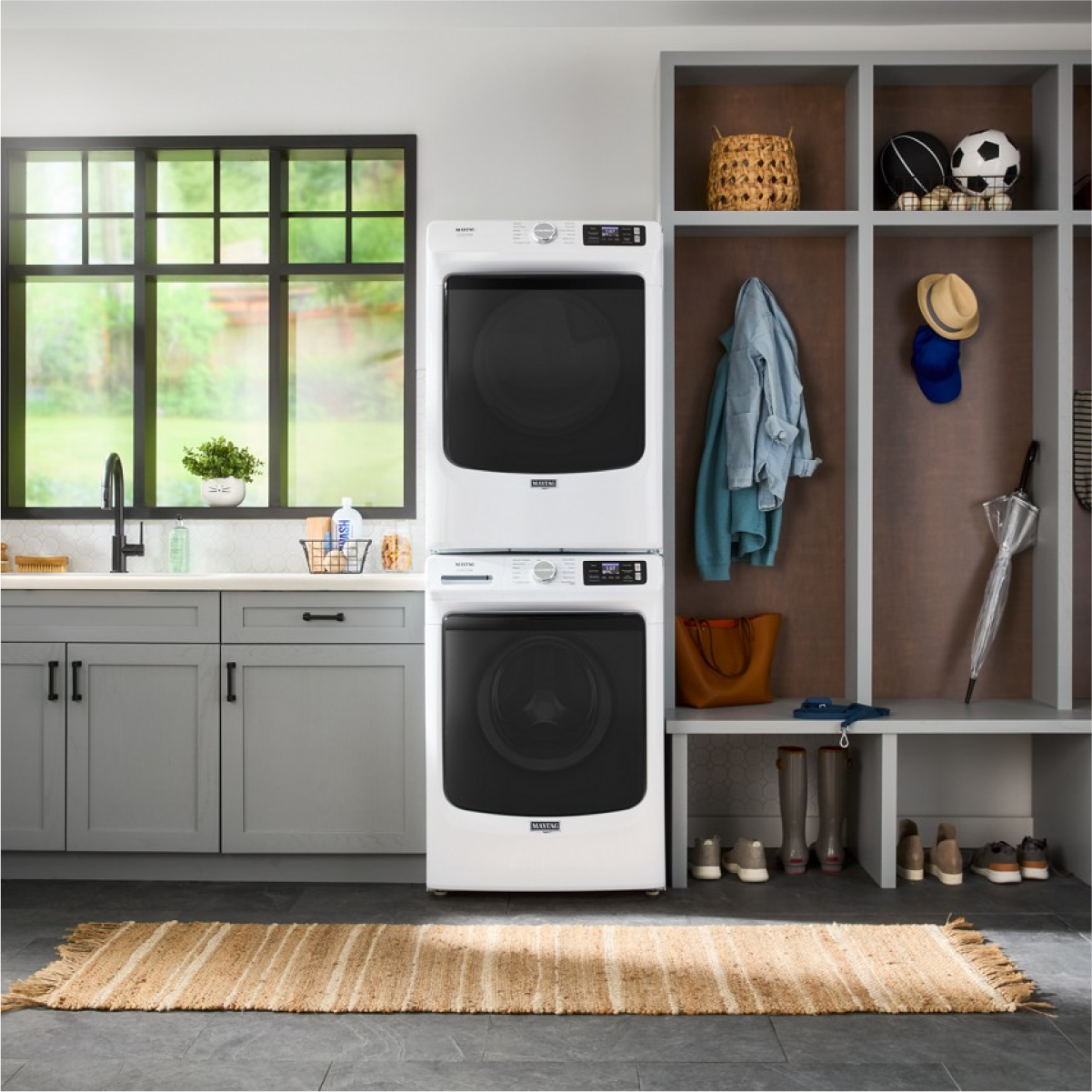 Alt View 9. Maytag - Maytag - 5.0 Cu. Ft. High-Efficiency Smart Front Load Washer with Steam and Pet Pro System - White - White.