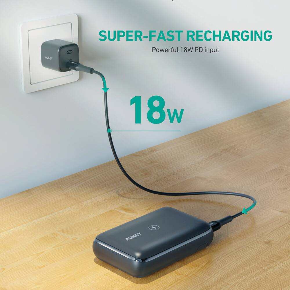 AUKEY Super-Fast Recharging 18W PD Input