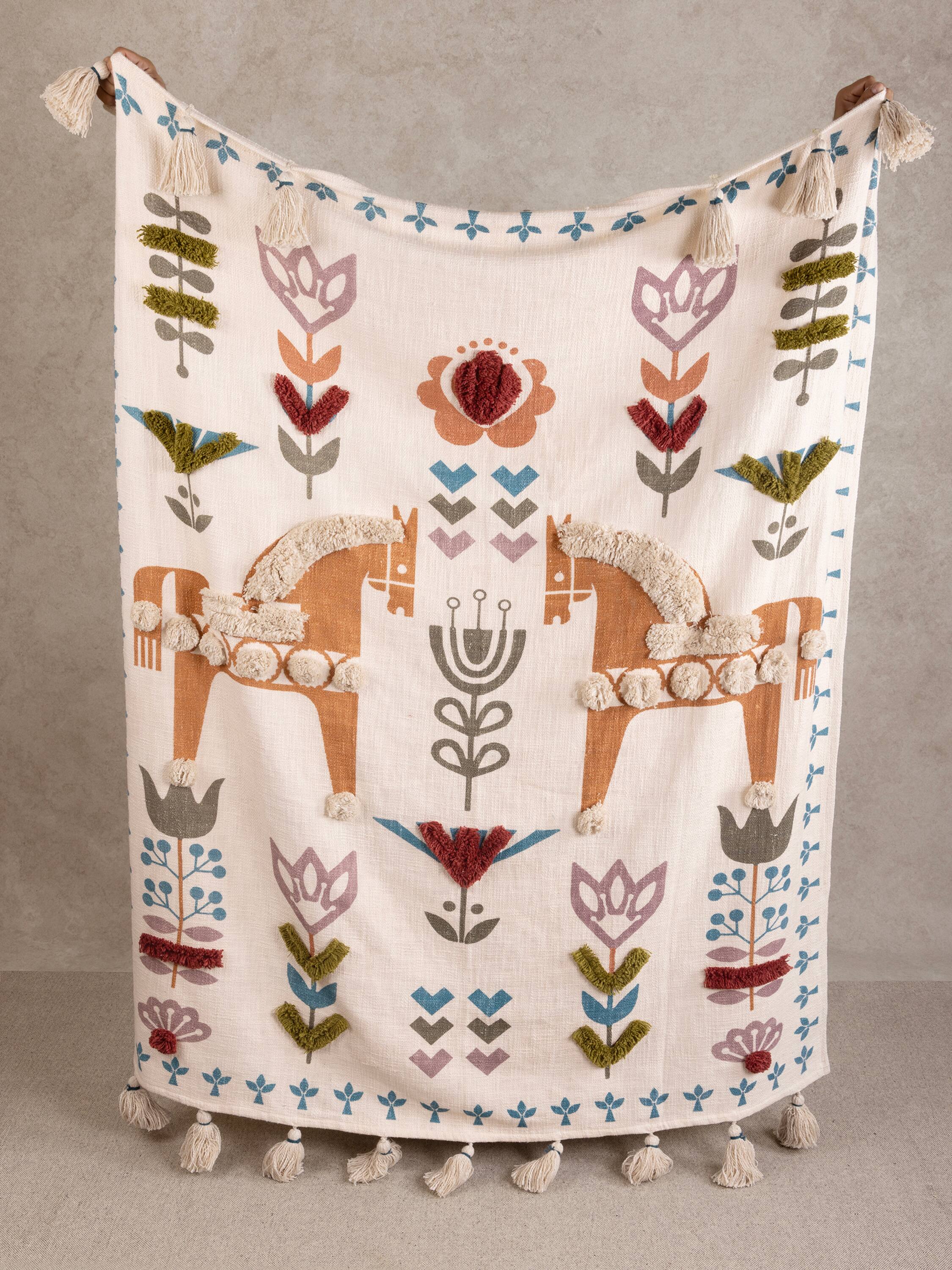 Front. GAURI KOHLI - Kyoto Throw Blanket - Multicolored.