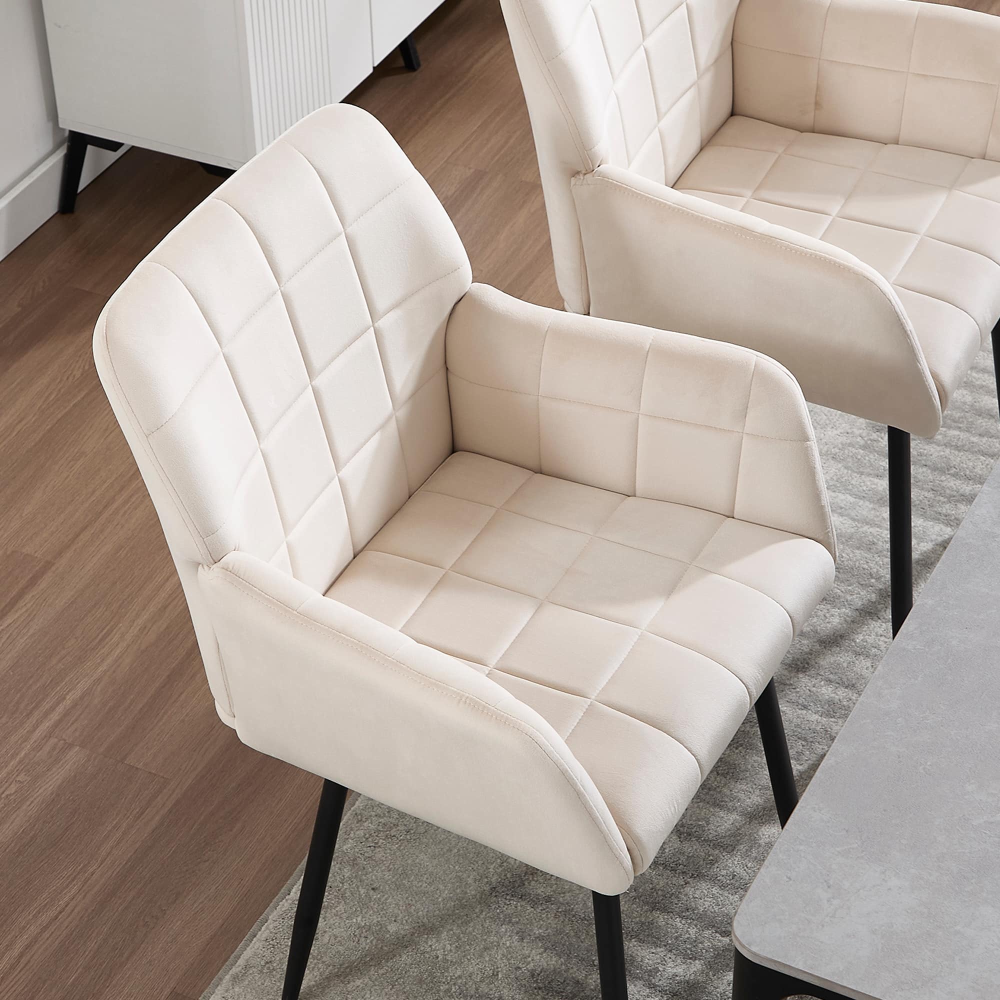 TinyHomie - Set of 2 Upholstered Kitchen Chairs with Comfortable Seat velvet Dining Chairs with Armrests Easy to Assemble and Clean - Cream
