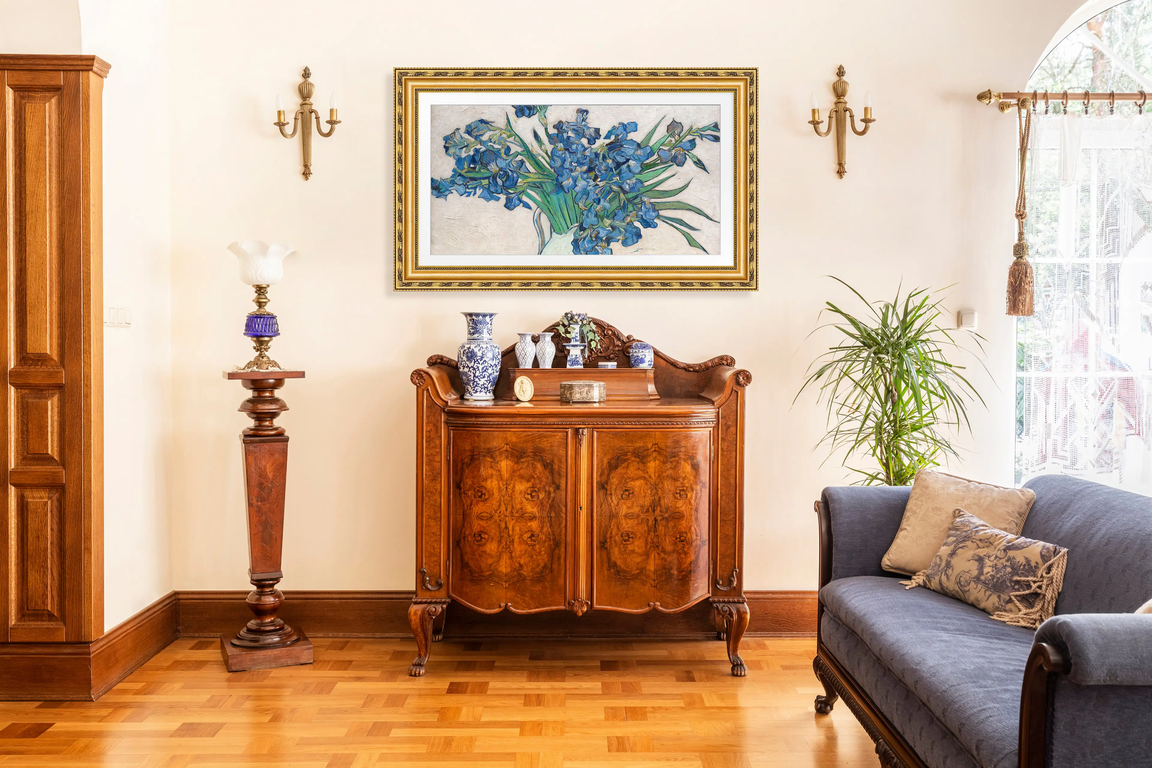 Angle. Deco TV Frames - Premiere Bezel for Samsung the Frame TV - 55" - Ornate Gold.