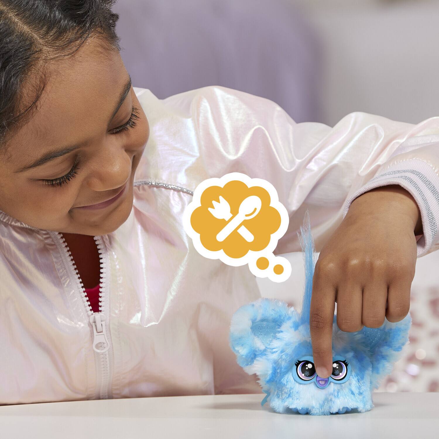 Alt View 4. Hasbro - Hasbro Collectibles - Furby Furblets - Sno-Way Holiday Edition   - Collectibles - Multicolor.