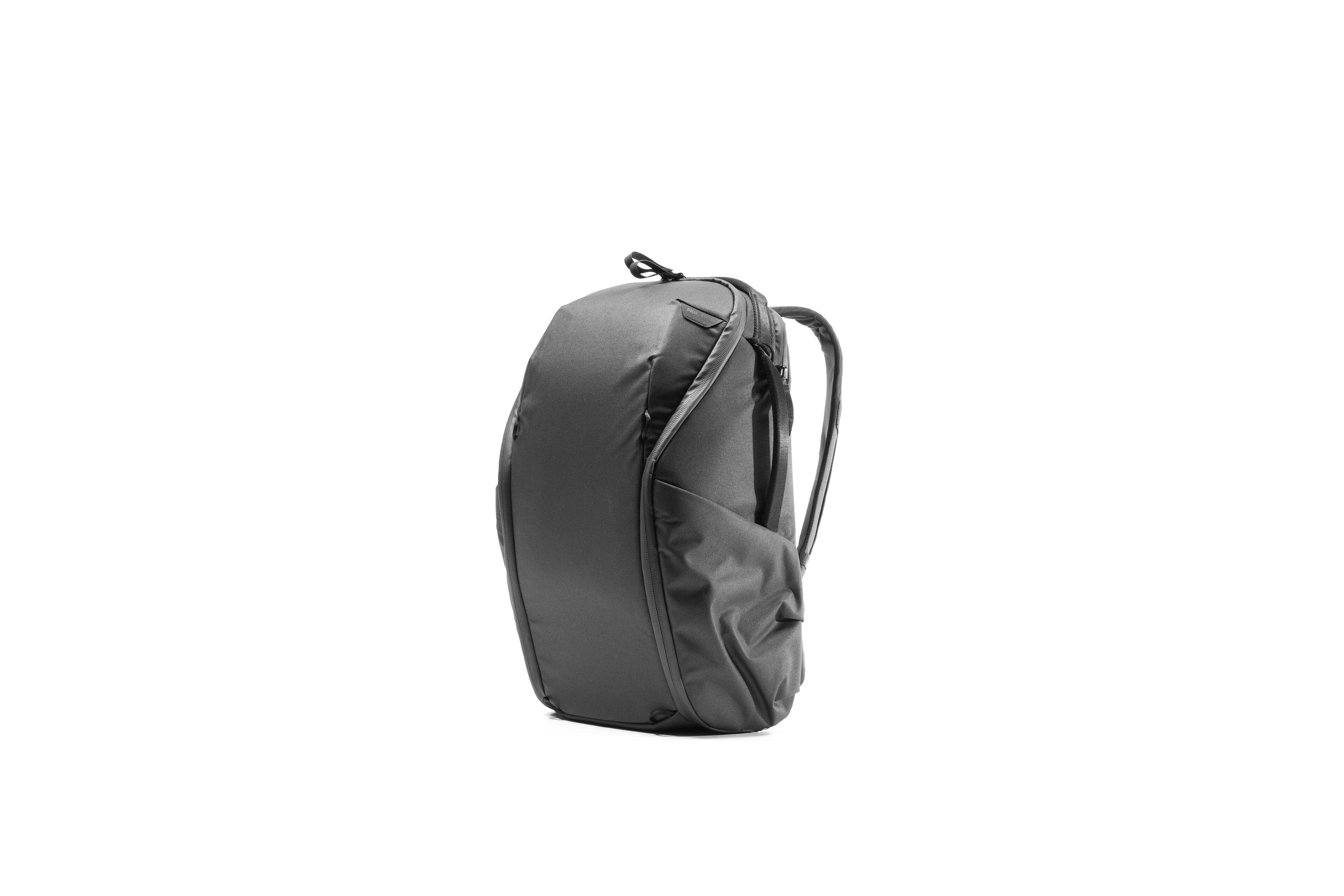 Left. Peak Design - Everyday Backpack 20L Zip - Black.