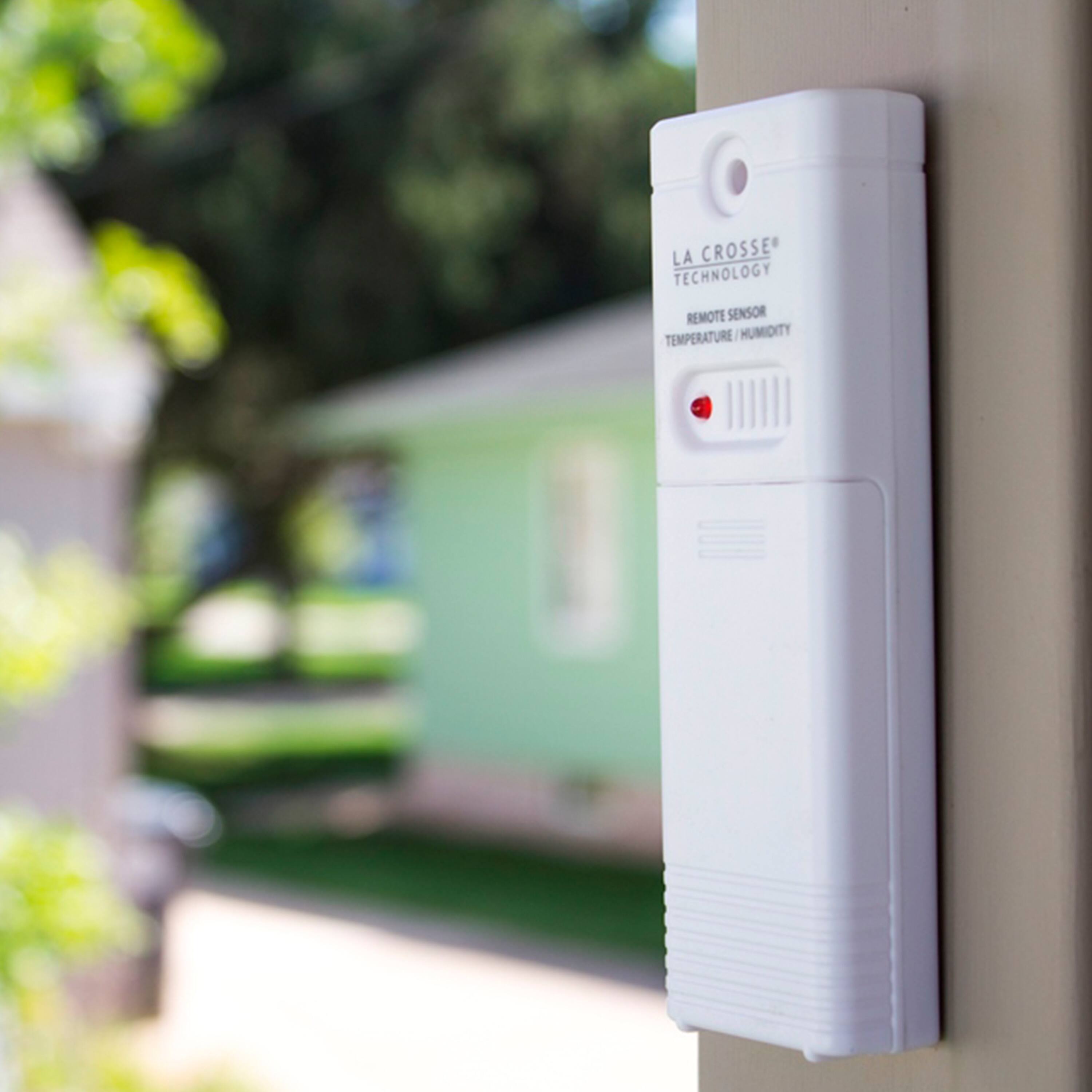 LA CROSSE TECHNOLOGY  
REMOTE SENSOR  
TEMPERATURE / HUMIDITY