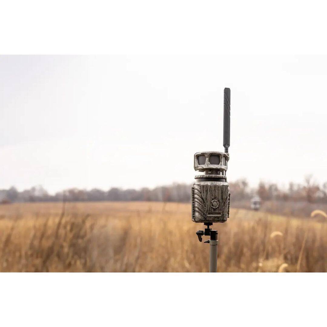 Back. Stealth Cam - Stealth Cam Revolver 40MP Pro 360 Degree Cellular Trail Camera Bundle.