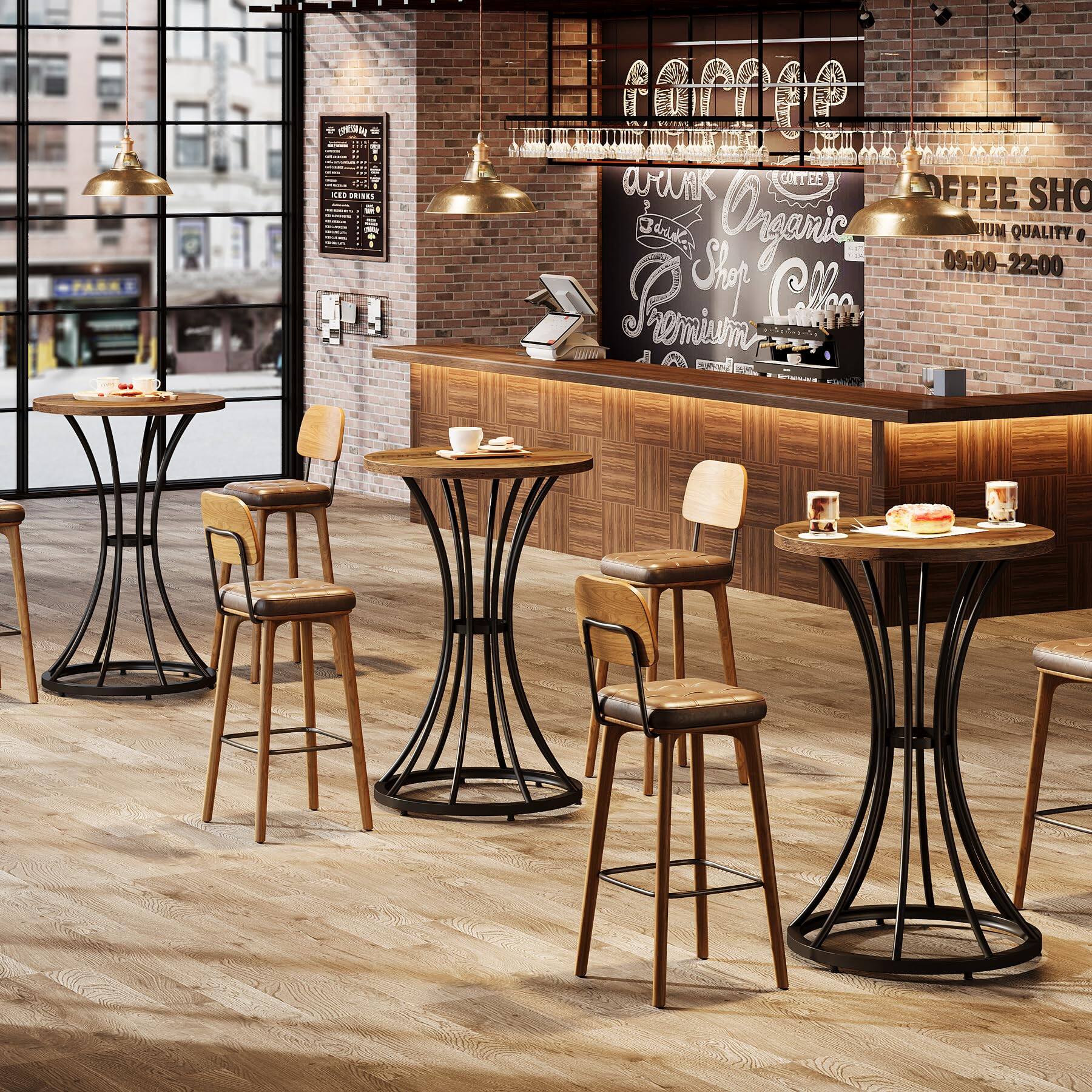 ICED DRINKS

QUORIR COTTEE EAKADO F Company Chips

FFEE SHOP IUM QUALITY 0 09:00-22:00