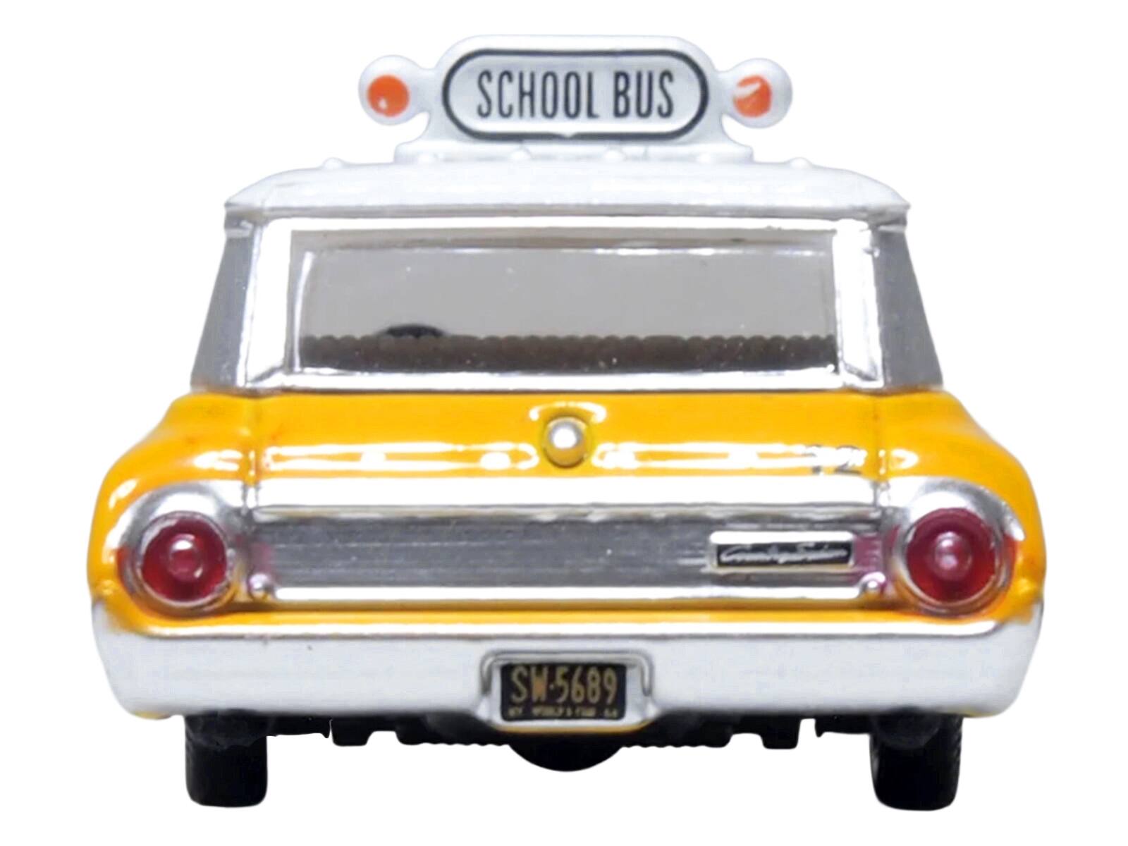 SCHOOL BUS  
SW-5689