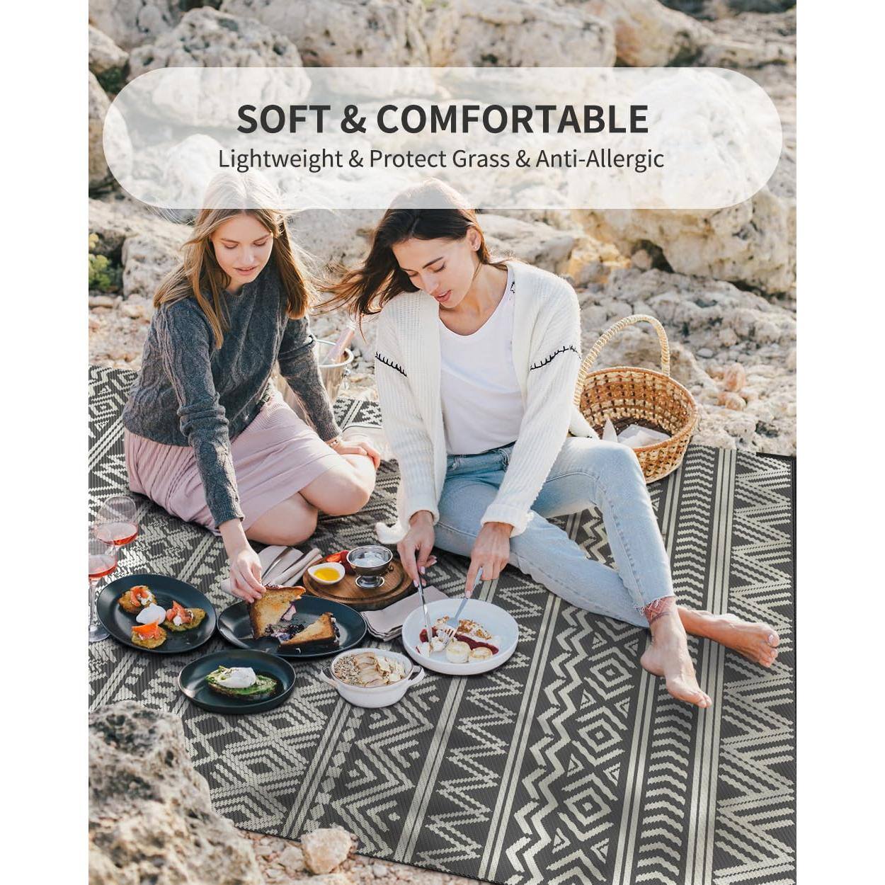 SOFT & COMFORTABLE  
Lightweight & Protect Grass & Anti-Allergic