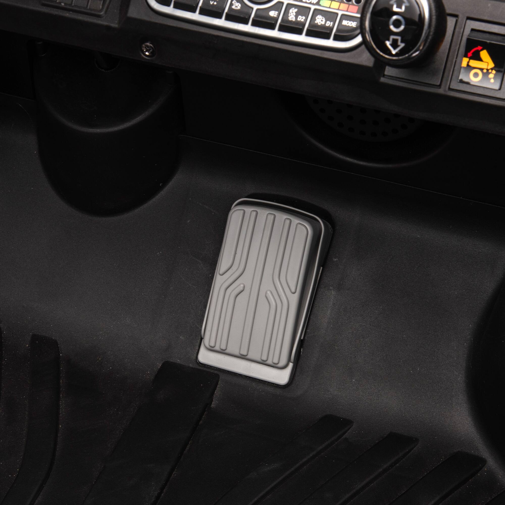 The text on the image reads:

"V+ 2 e 02 - DI MODE JOL"