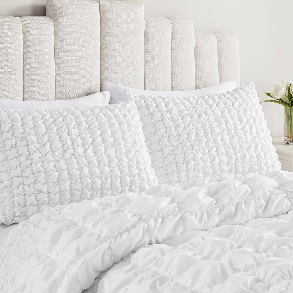 Alt View 2. Gracie Mills - Gracie Mills Hydra 3 Piece Stripe Ruched Comforter Set - White.
