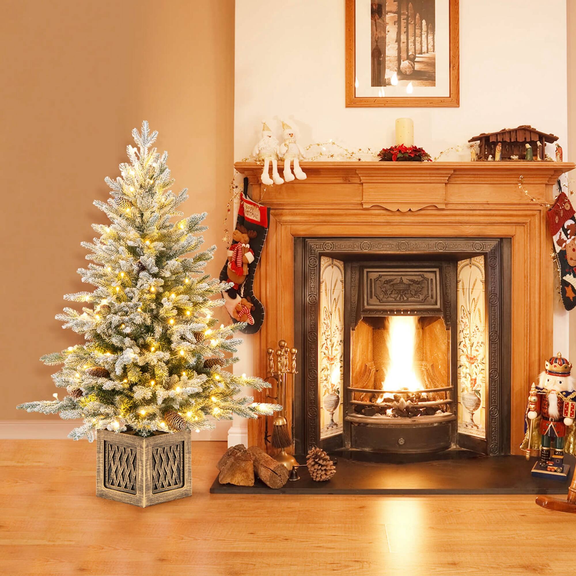 Alt View 3. Costway - Costway 2 PCS 4 FT Artificial Xmas Tree Flocked Christmas Tree with 231 PE PVC Branch Tips - Green & White.