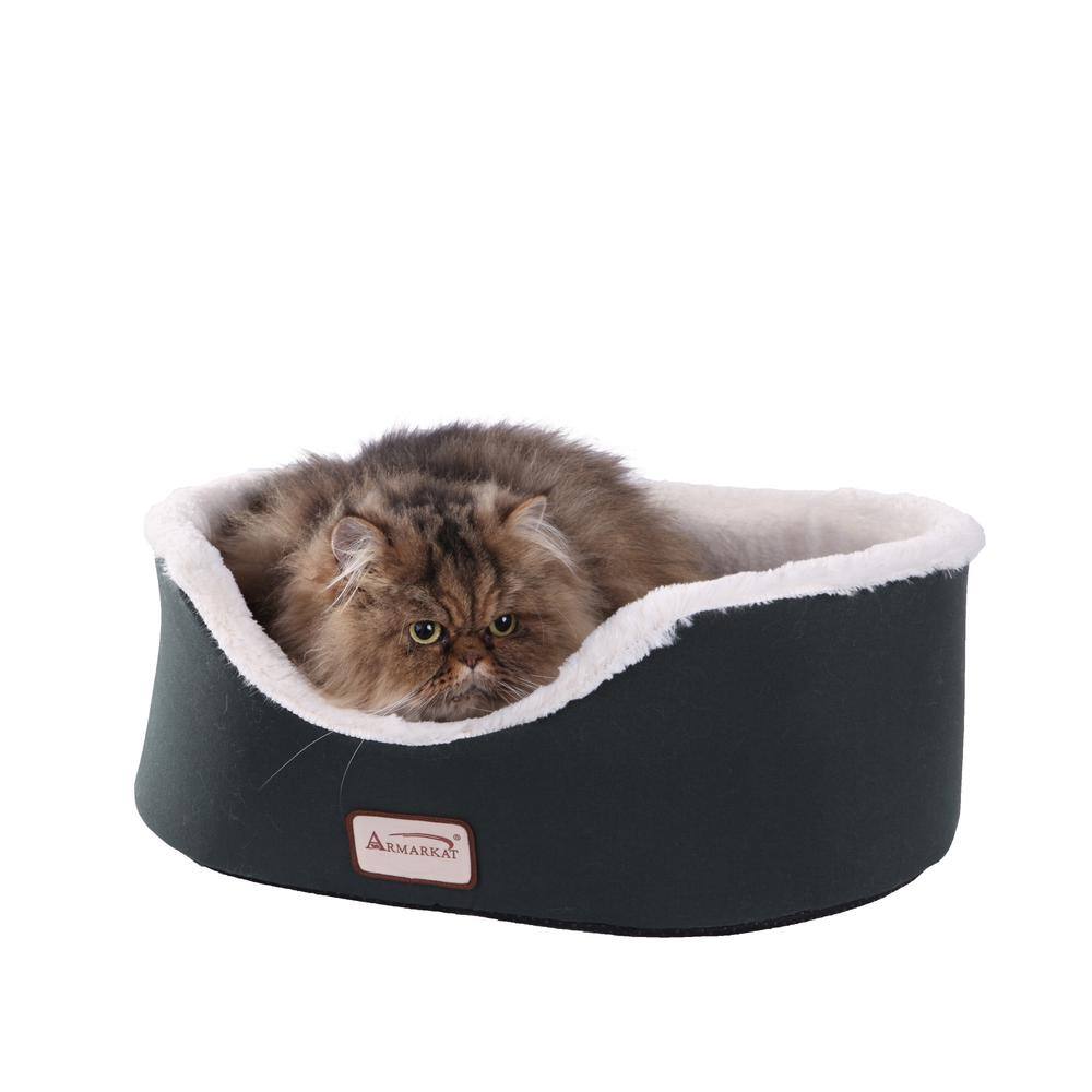 Alt View 6. Armarkat - Pet Bed Laurel Green And Ivory - Green.