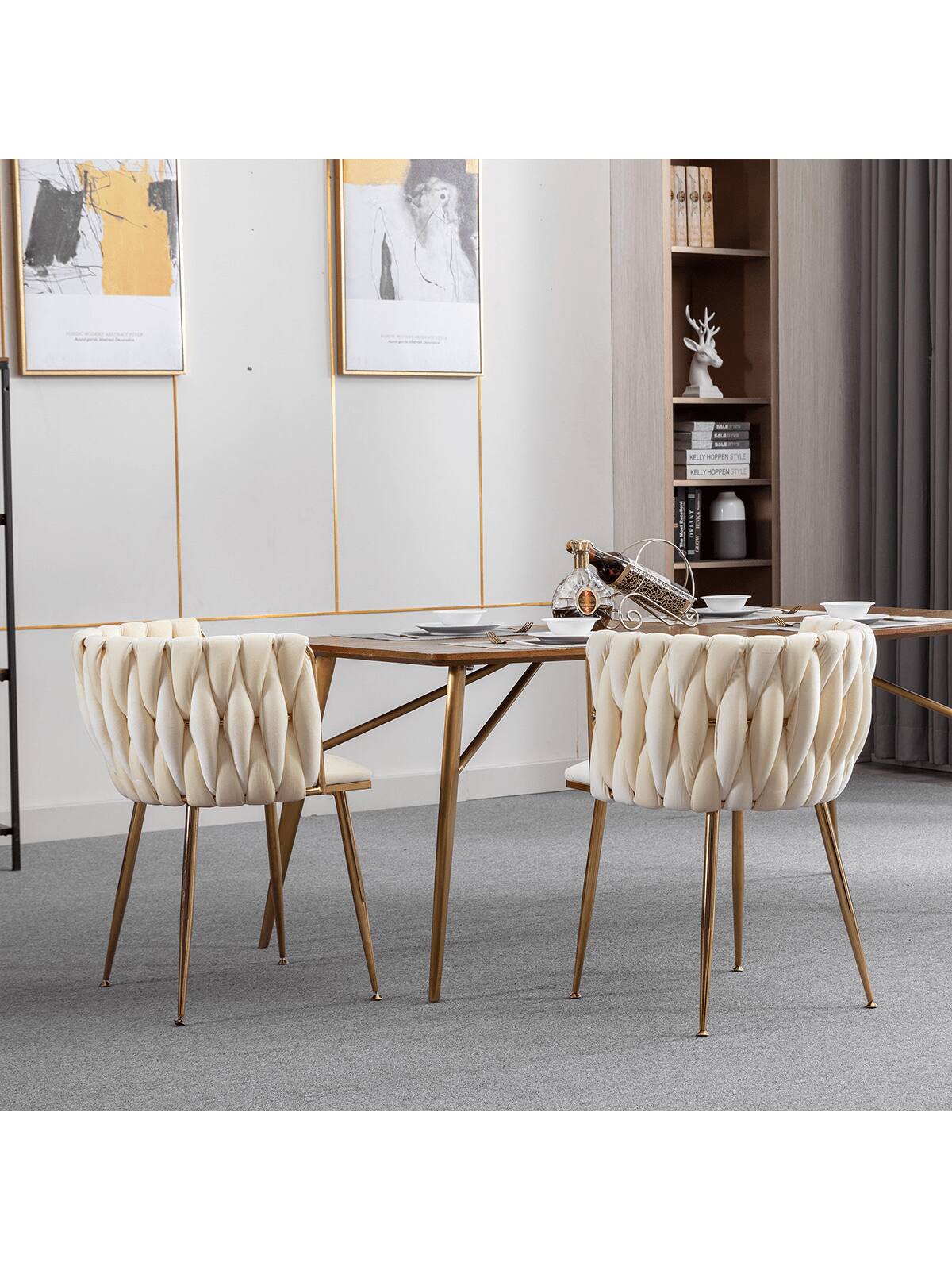 Sure, here is the corrected text:

- REUTRINII T LEES SYLE
- ETHOPPENTO
- LLST