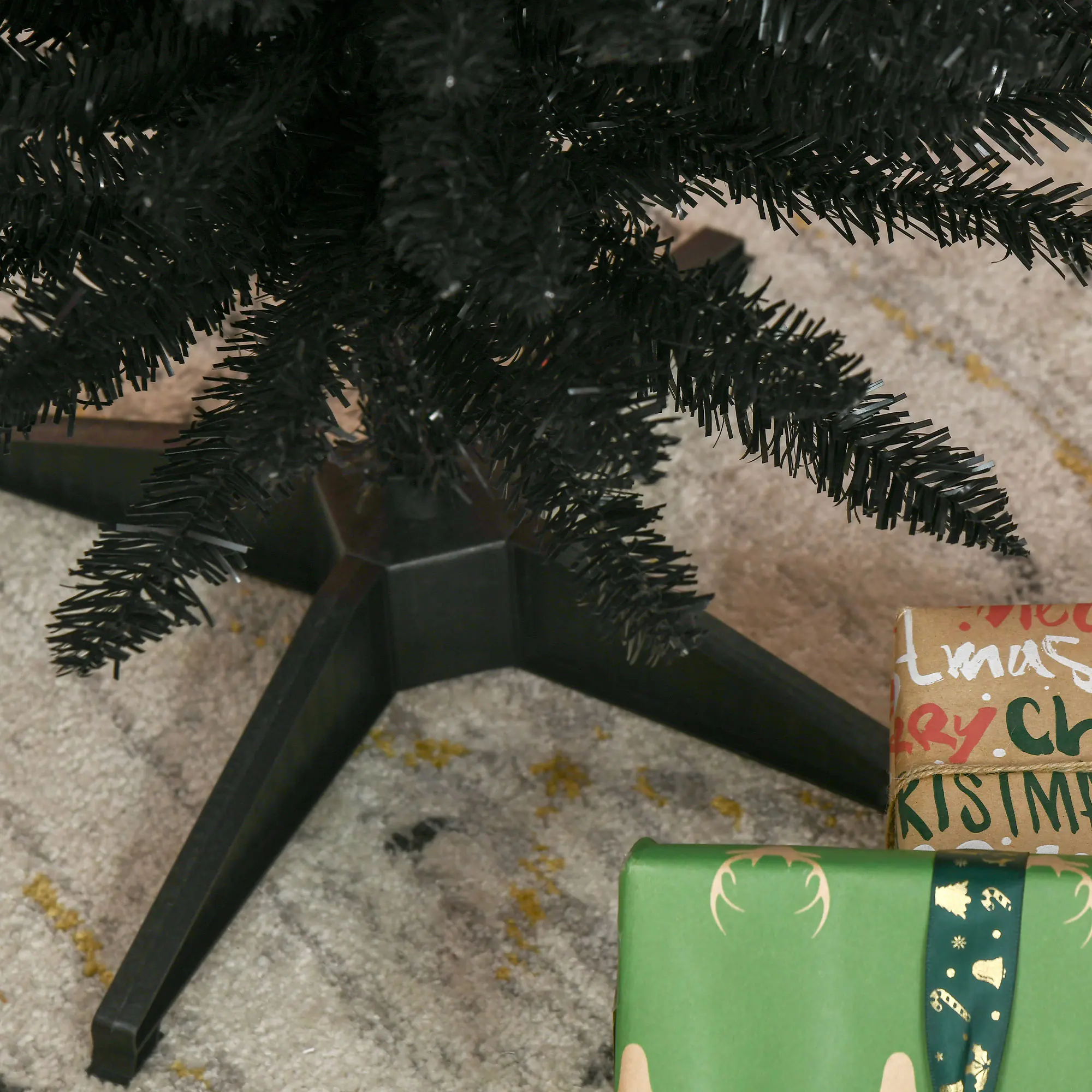 Linas  
Ry  
KISTMAS