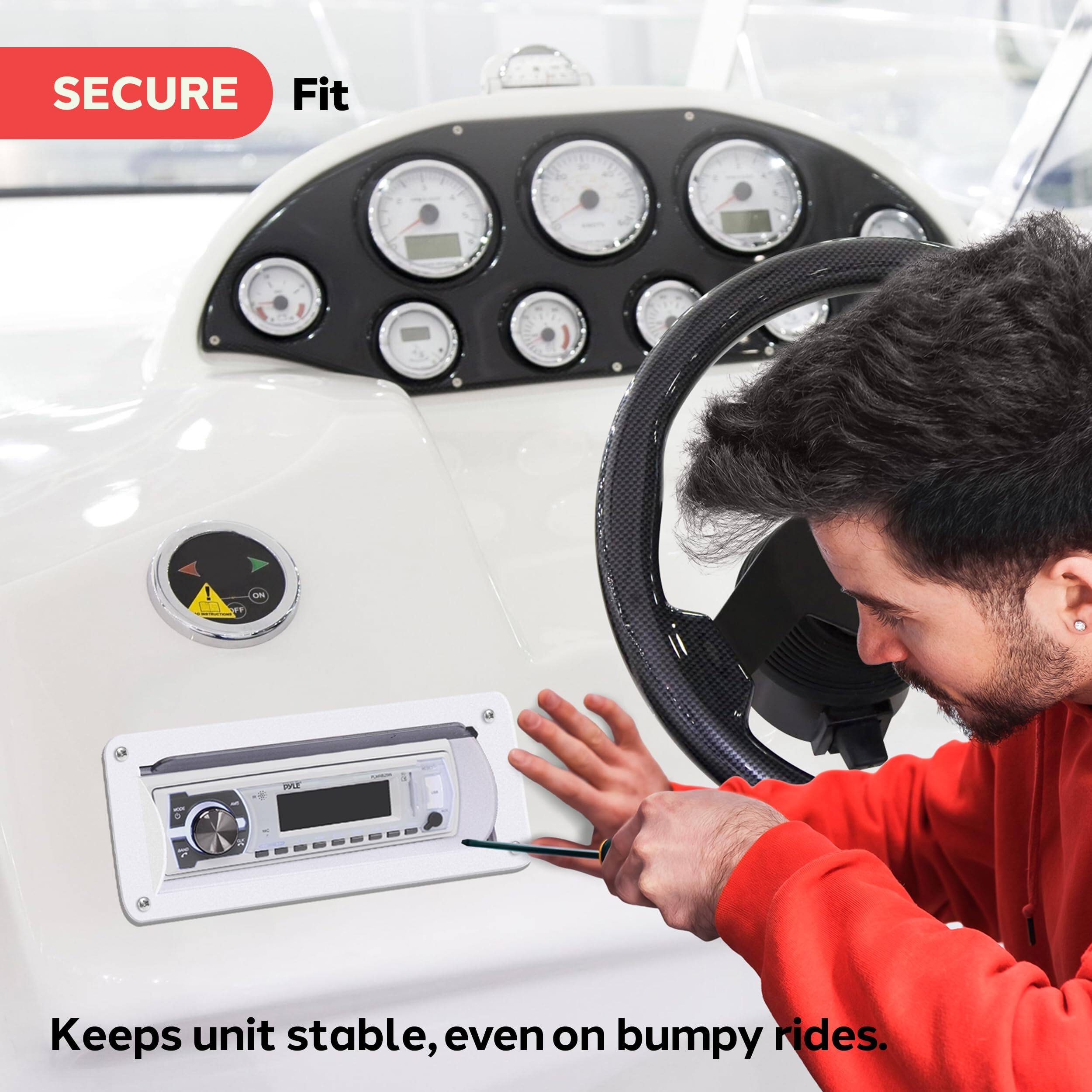 SECURE Fit  
Keeps unit stable, even on bumpy rides.