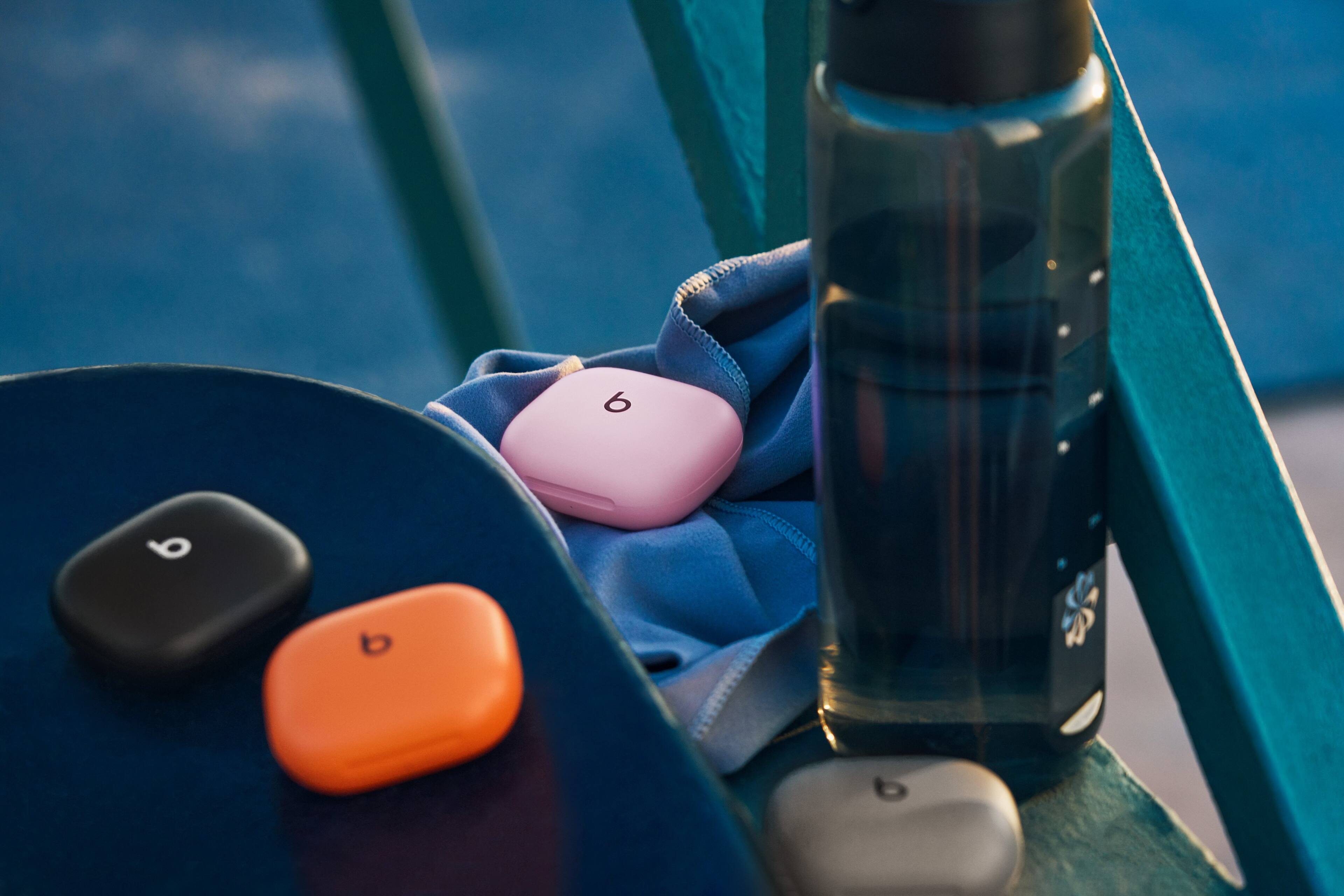 Alt View 26. Beats - Powerbeats Fit True Wireless Active Noise Canceling  Earbuds - Gravel Gray.