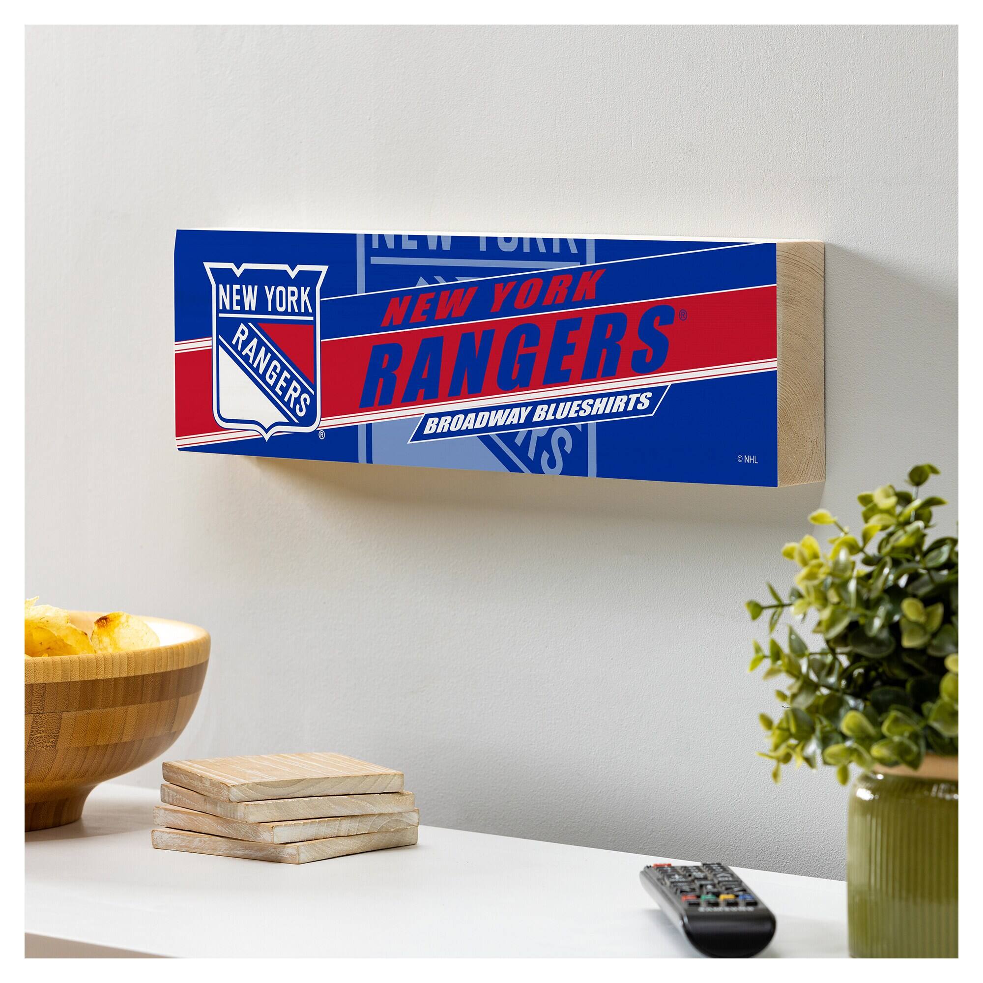 NEW YORK  
RANGERS  
BROADWAY BLUESHIRTS  

NEW YORK  
RANGERS  
BROADWAY BLUESHIRTS  

© NHL