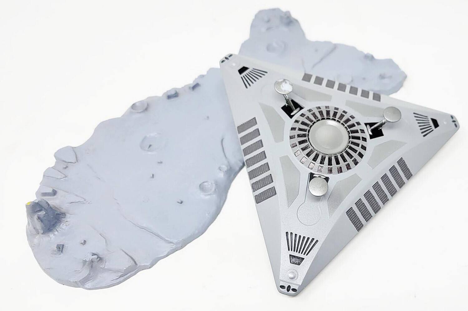 Alt View 4. PopMarket - Atlantis - Non-Scale Model Kit - TR-3E Triangular UFO   - COLLECTIBLES - Multicolor.