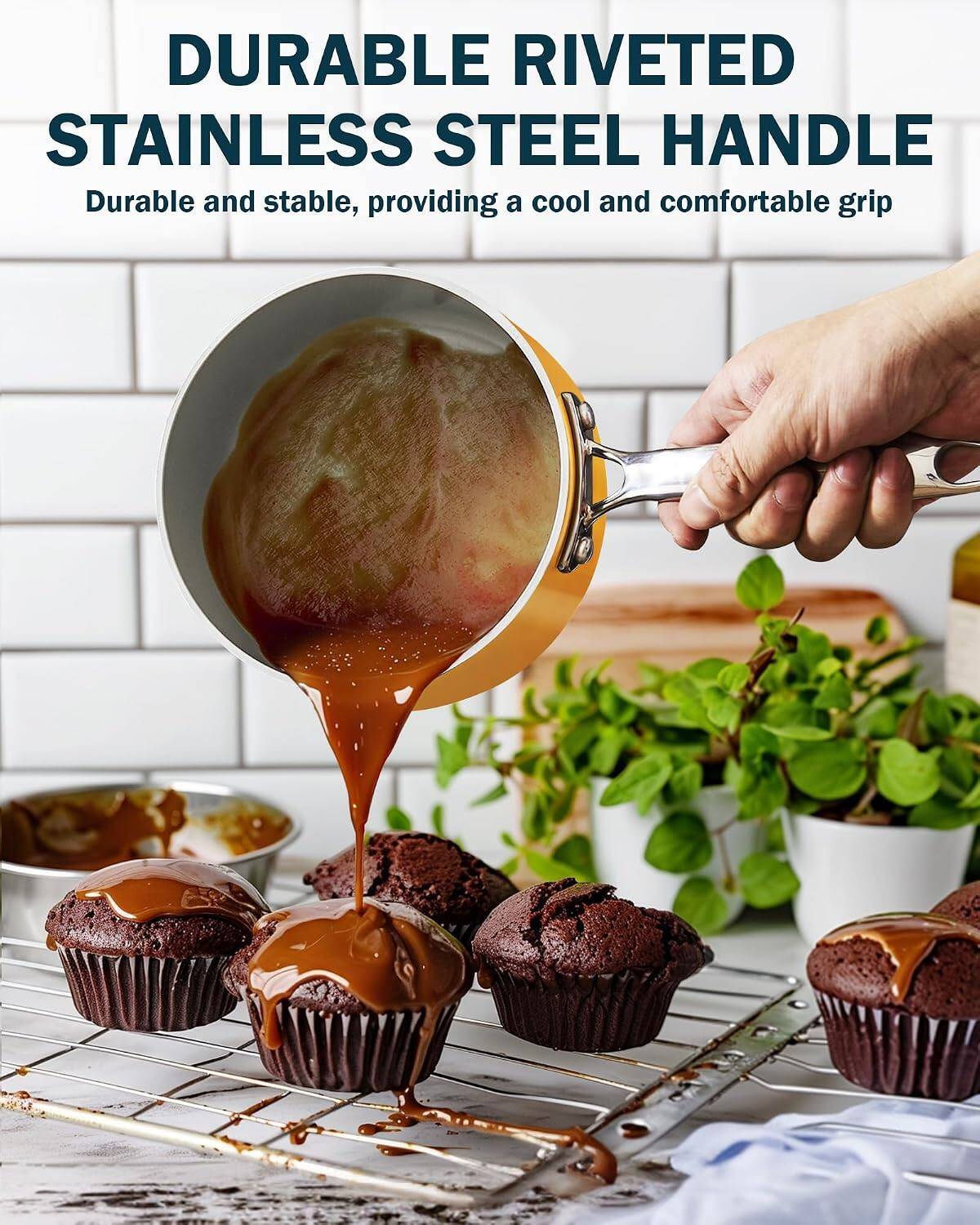 DURABLE RIVETED STAINLESS STEEL HANDLE  
Durable and stable, providing a cool and comfortable grip