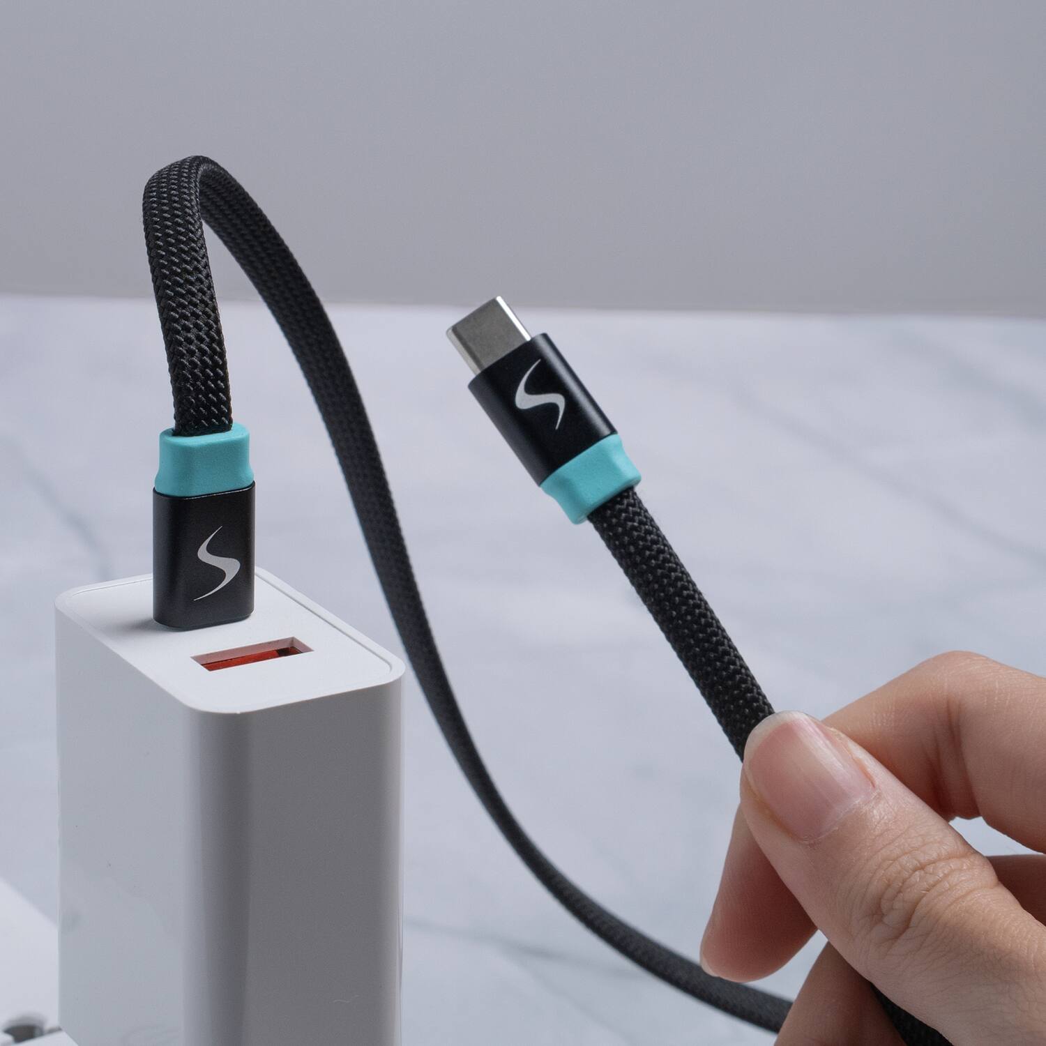 Back. Scapade - MagLink C USB-C to USB-C Magnetic Flat Cable, 60W PD Fast Charging, 6.5 ft.