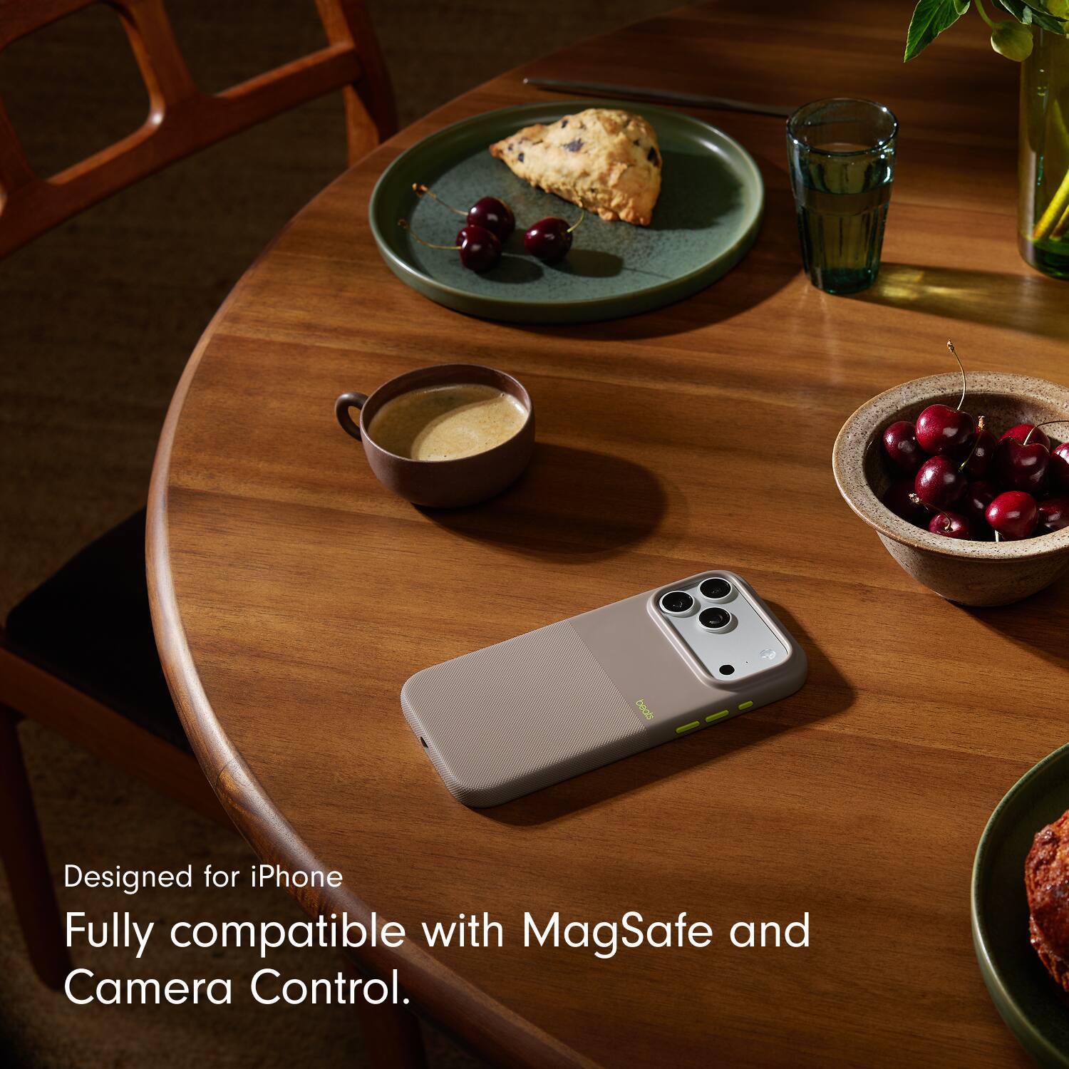 Designed for iPhone  
Fully compatible with MagSafe and Camera Control.