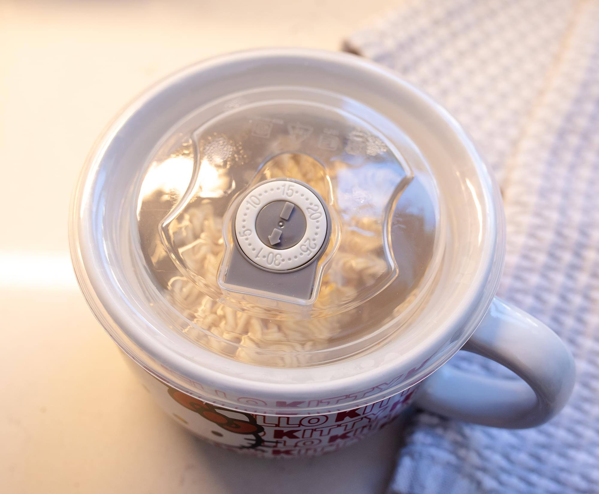 15 10 D:MISTED 20 3. 2041-00.. 30 -25 URORUHE LO n KIU O OUT K KCITU Kia