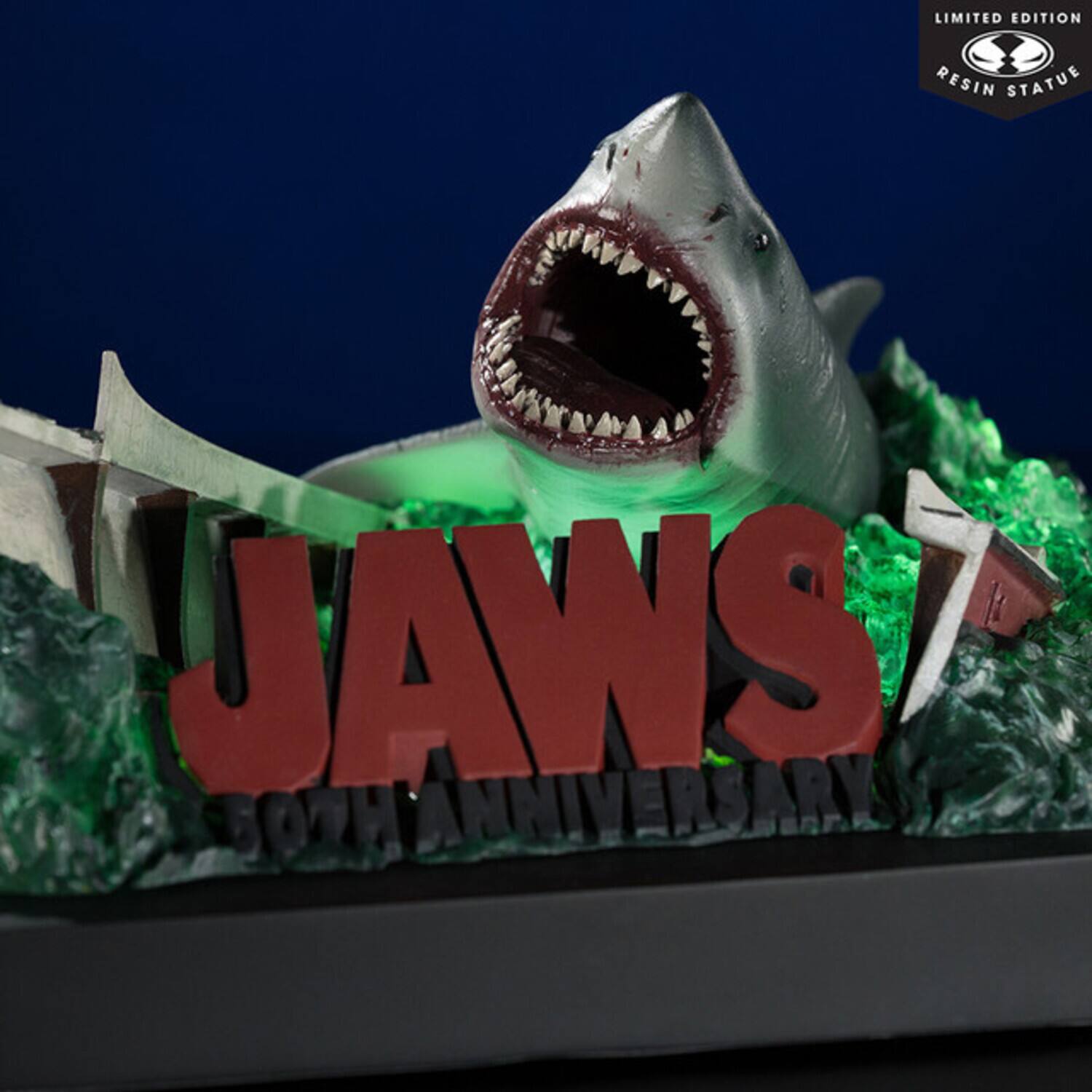 LIMITED EDITION RESIN STATUE  
JAWS  
50TH ANNIVERSARY